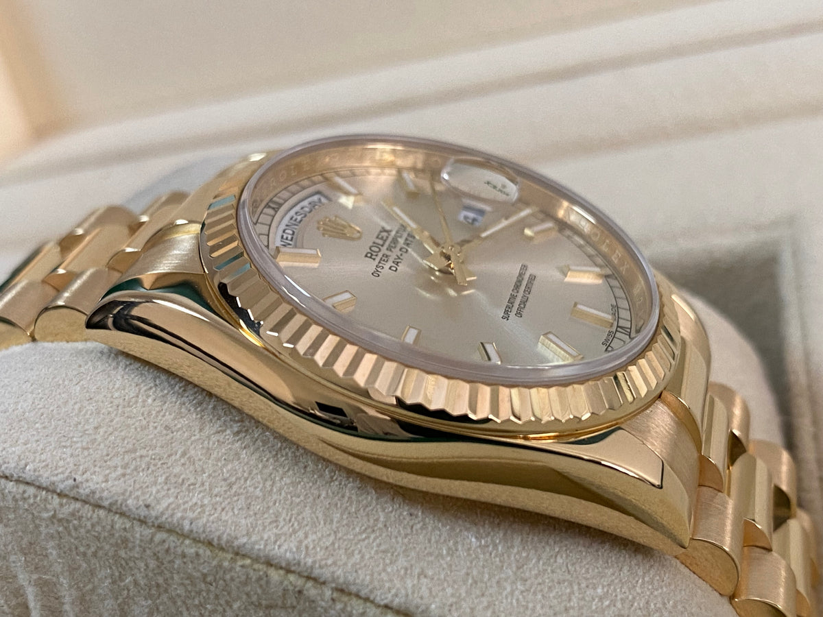 Rolex Yellow Gold Day-Date 36 - M serial - Fluted Bezel - Silver Index Dial - President Bracelet - 118238 *OPEN CARD*