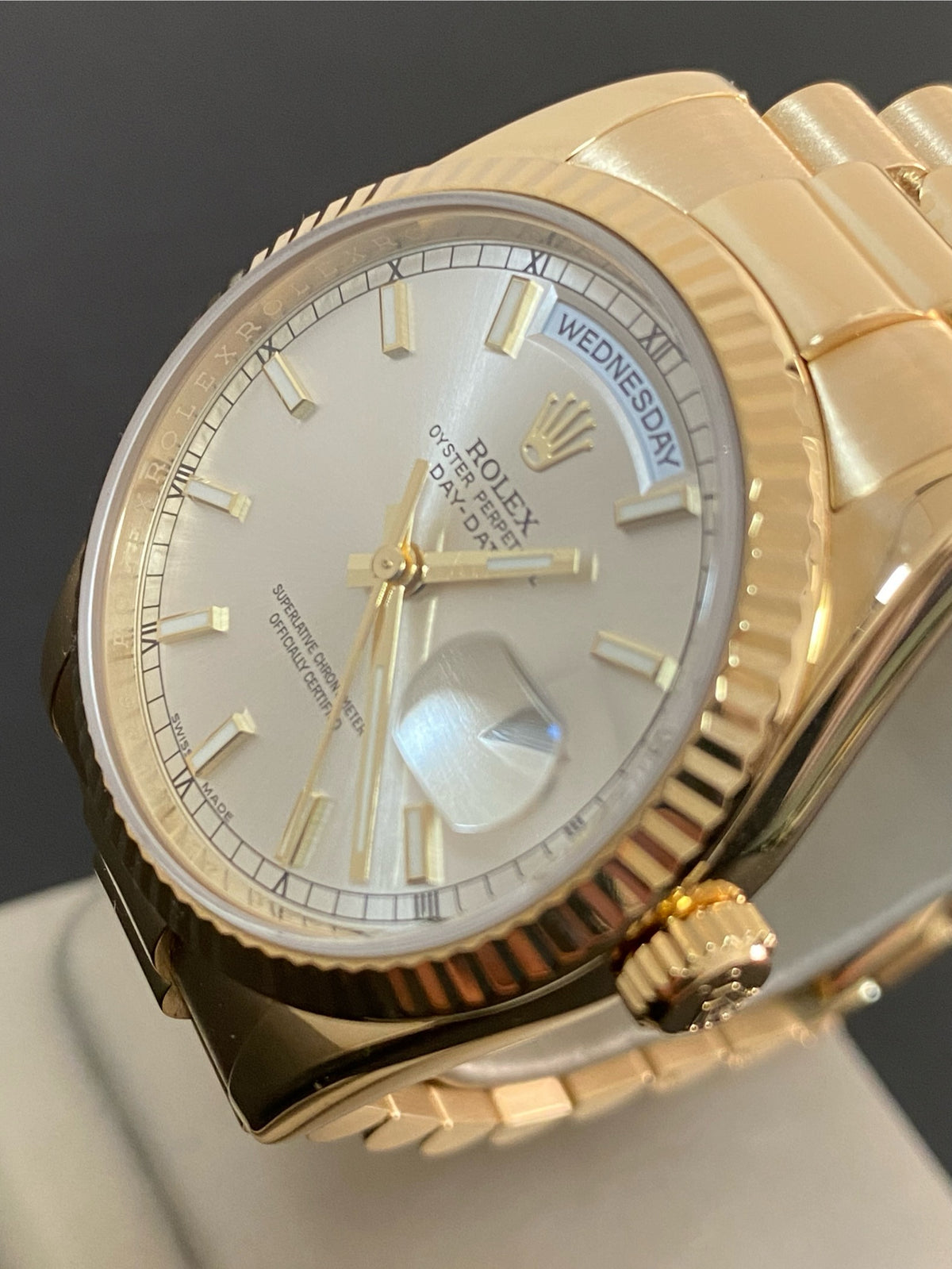 Rolex Yellow Gold Day-Date 36 - M serial - Fluted Bezel - Silver Index Dial - President Bracelet - 118238 *OPEN CARD*