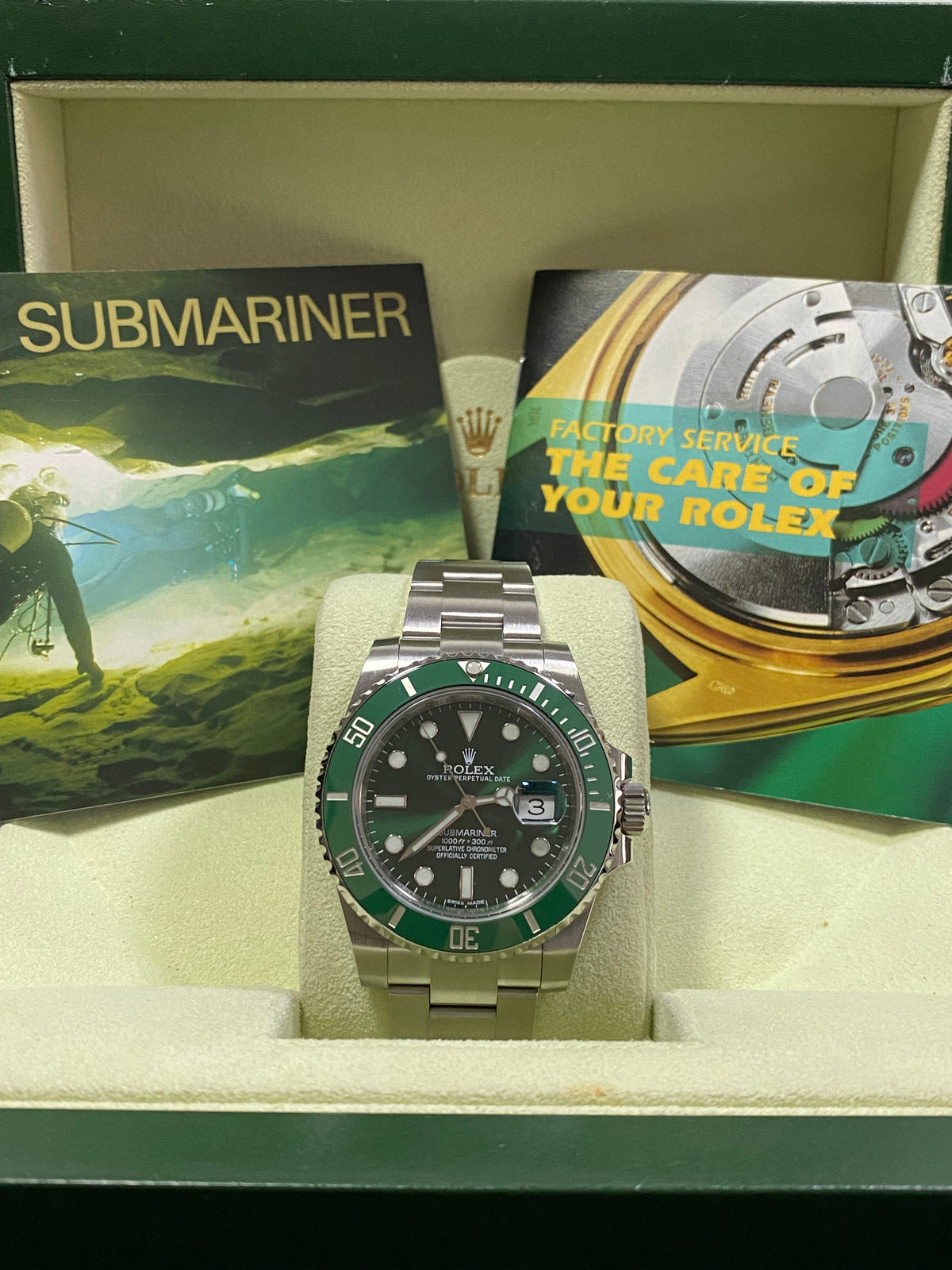 Rolex Steel Submariner Date - 2015 - "Hulk" - Green Dial - 116610LV