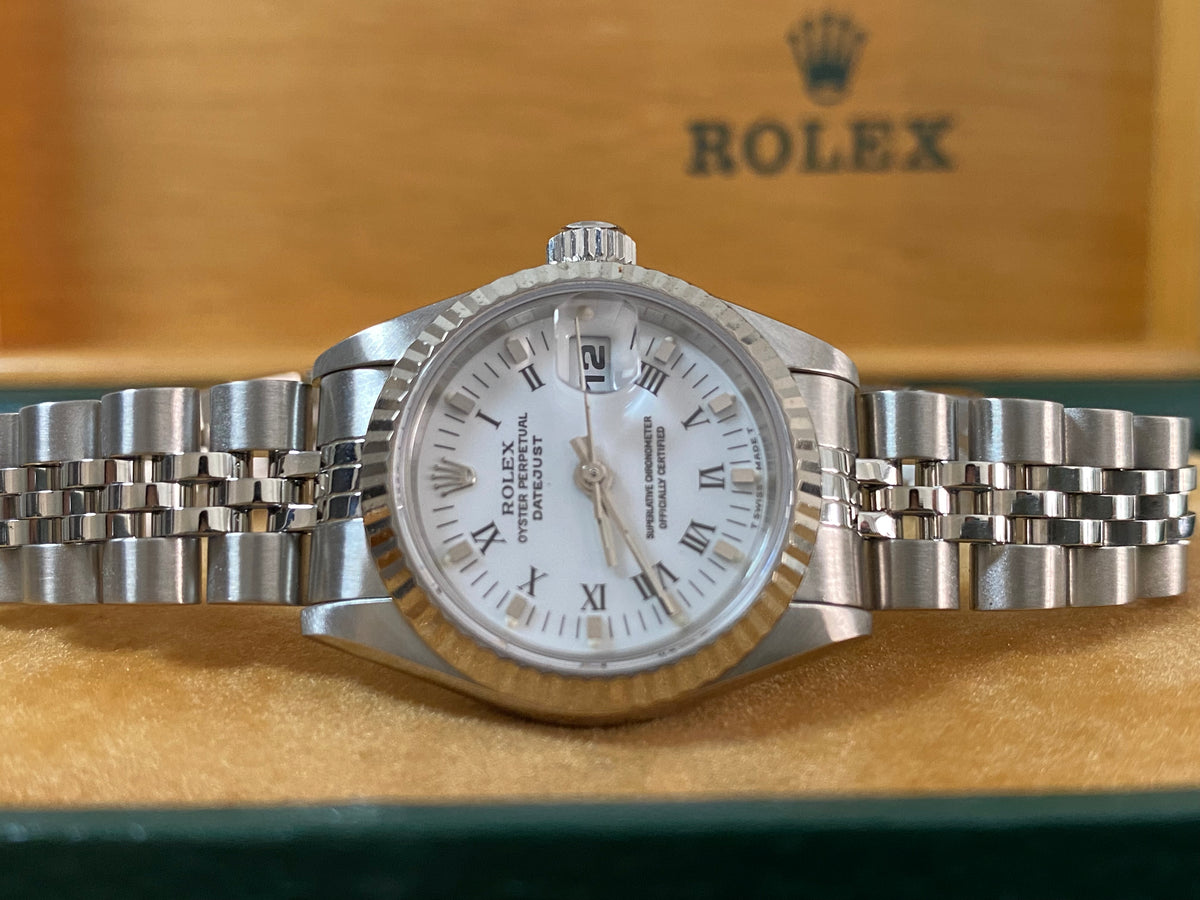 Rolex Steel Lady-Datejust - W serial- Fluted Bezel - White Roman Dial - Jubilee Bracelet - 69174 *FULL SET*