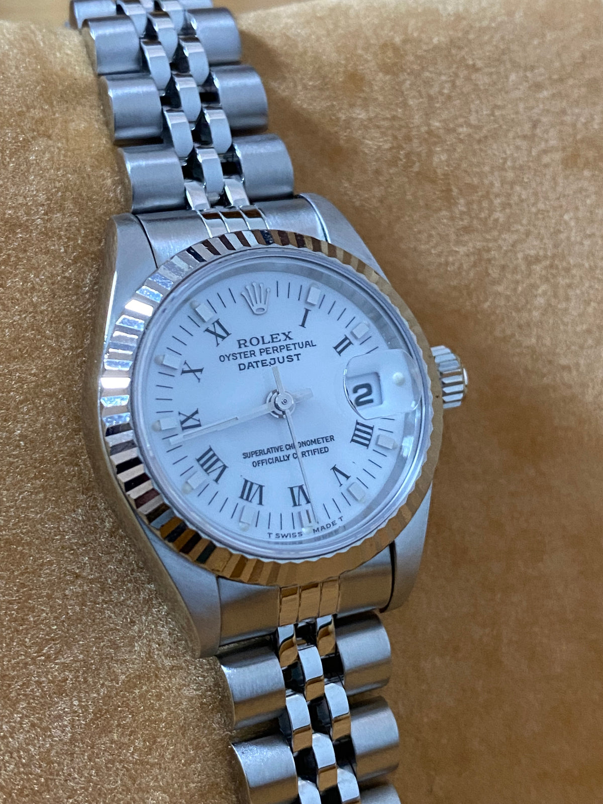 Rolex Steel Lady-Datejust - W serial- Fluted Bezel - White Roman Dial - Jubilee Bracelet - 69174 *FULL SET*