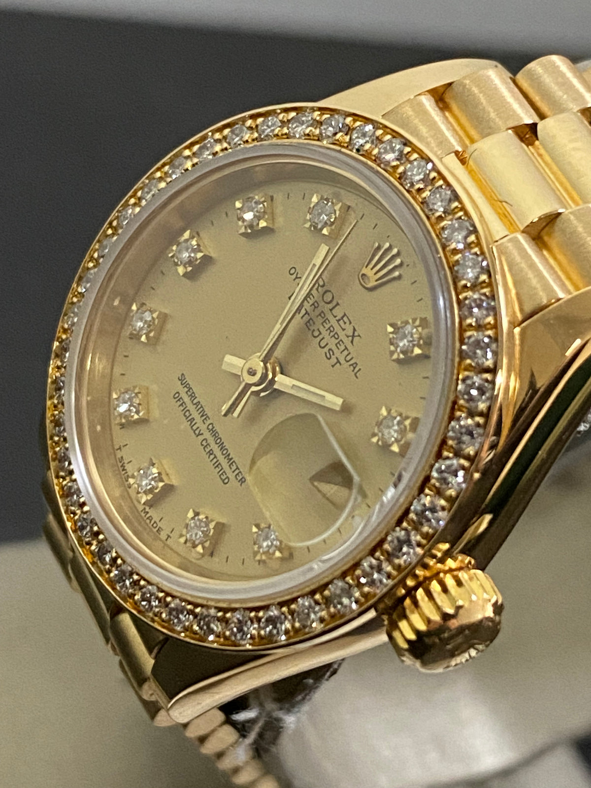 Rolex Yellow Gold Lady-Datejust 26 Crown Collection- N Serial - Diamond Bezel - Champagne Diamond Dial - President Bracelet - 69138