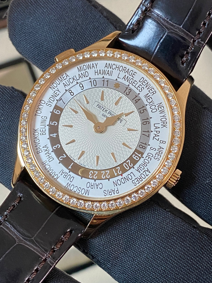 Patek Philippe World Time Tiffany & Co. - 2020 - Diamond Bezel - Ivory Dial - Leather Strap - 7130R-013 *FULL SET*