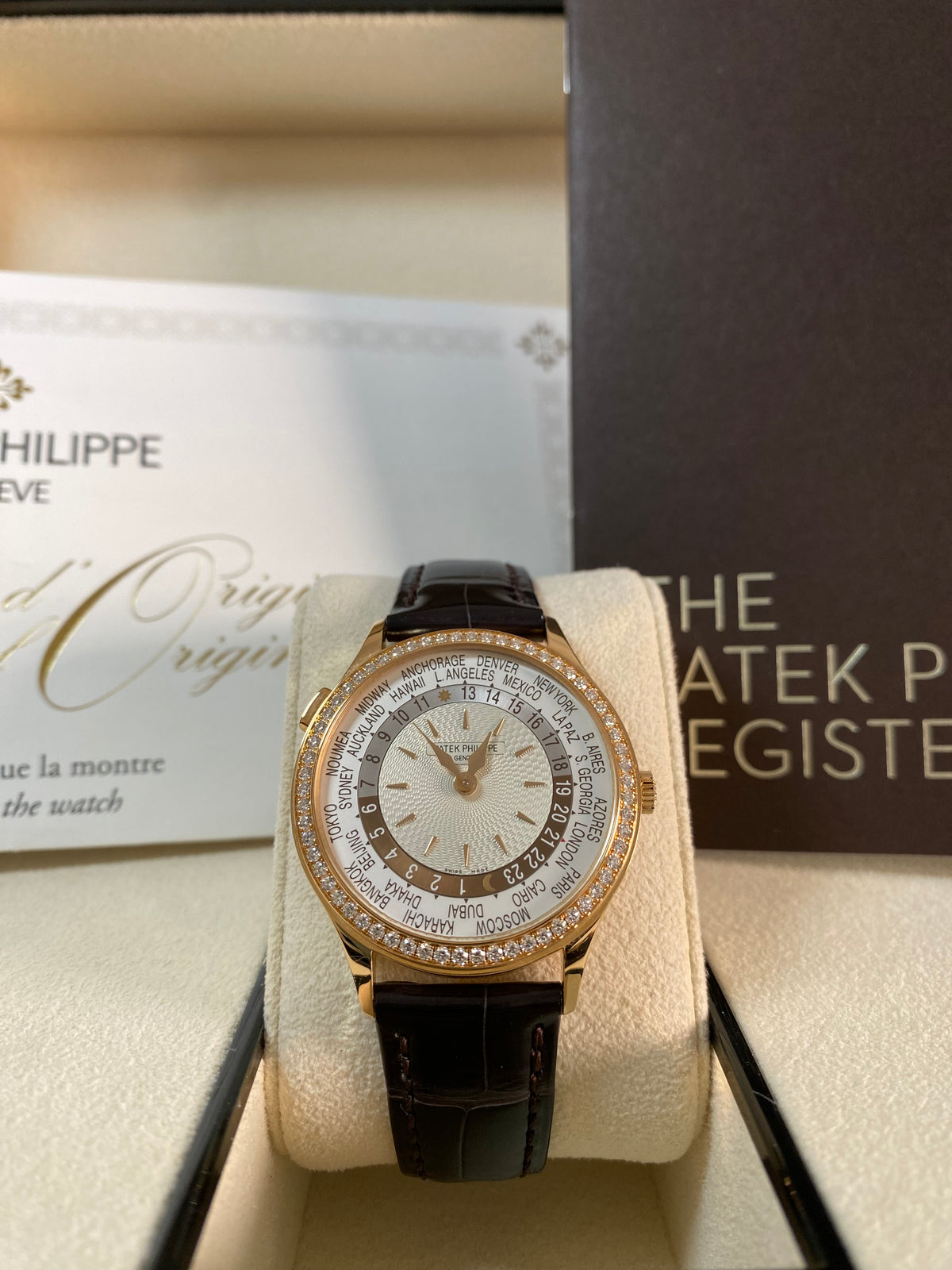 Patek Philippe World Time Tiffany & Co. - 2020 - Diamond Bezel - Ivory Dial - Leather Strap - 7130R-013 *FULL SET*