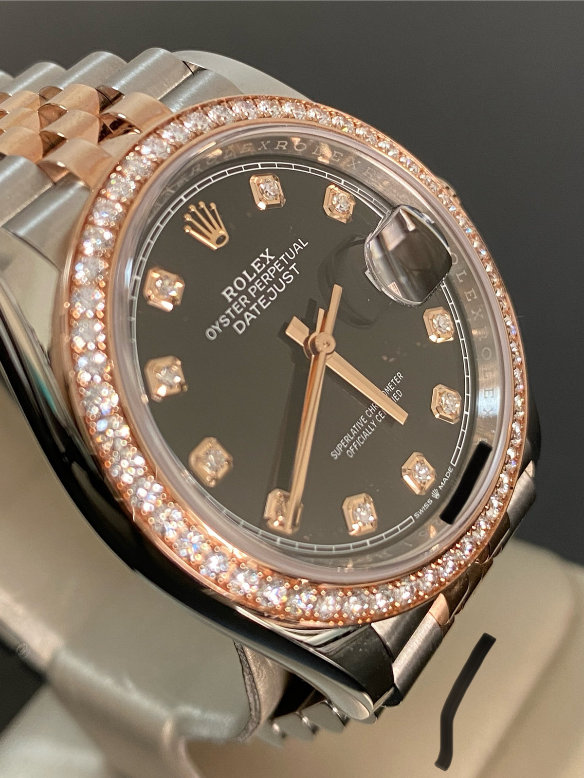 Rolex Steel and Everose Rolesor Datejust 36 - 2024 - Diamond Bezel - Black Diamond Dial - Jubilee Bracelet - 126281RBR *FULL SET*