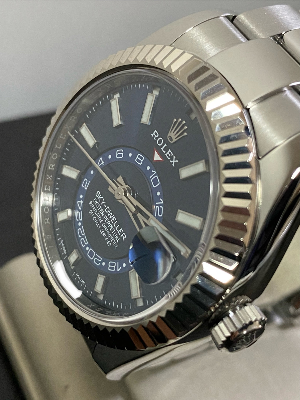 Rolex Steel Sky-Dweller - 2019 - Blue Dial - Oyster Bracelet - 326934