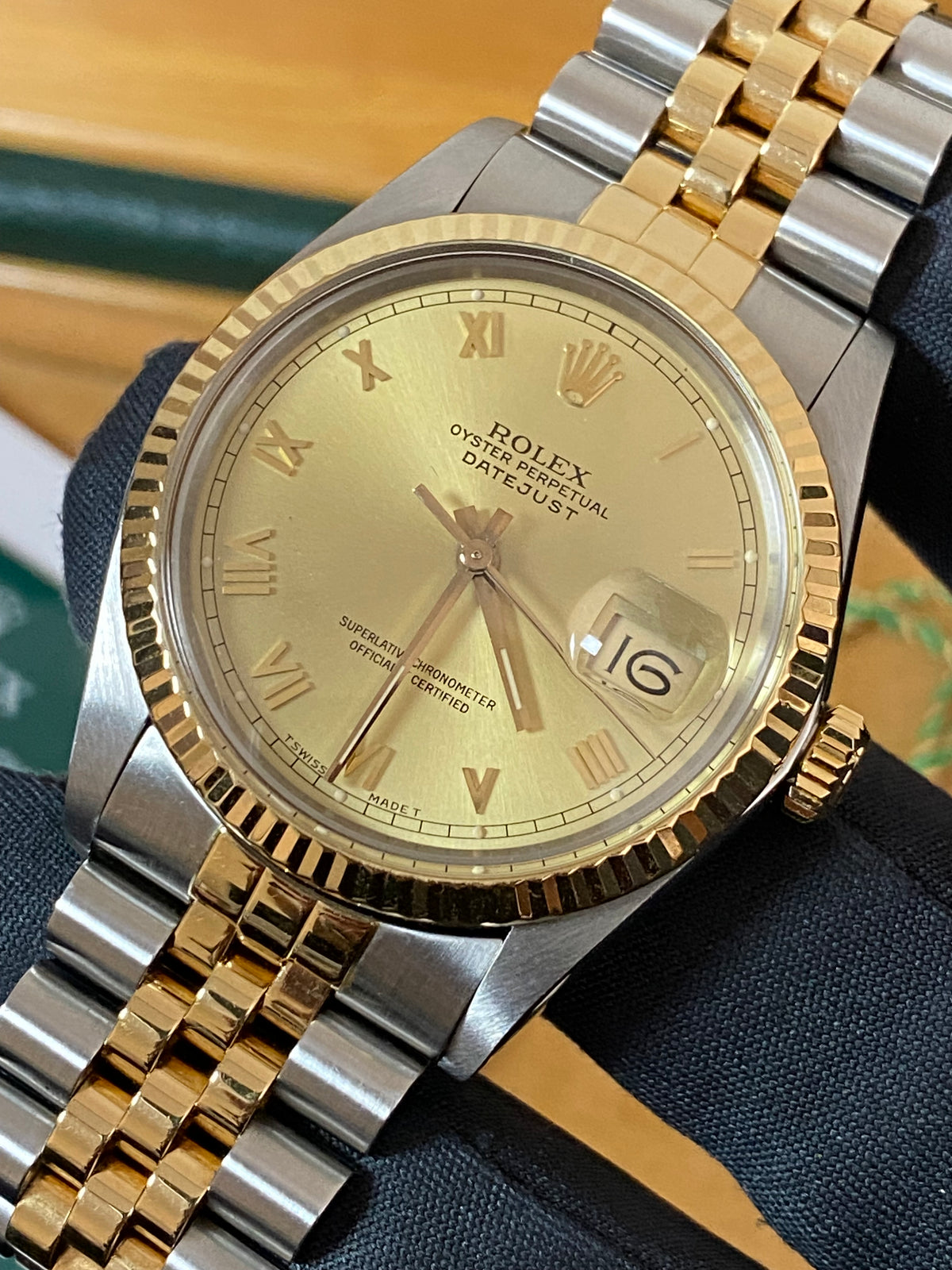 Rolex Steel and Yellow Gold Datejust 36 - 1987 - Fluted Bezel - Champagne Roman Dial - Jubilee Bracelet - 16013 *FULL SET*