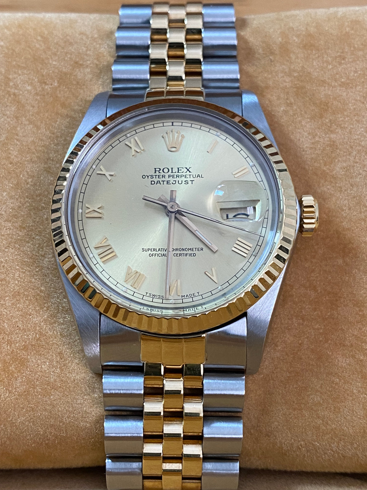 Rolex Steel and Yellow Gold Datejust 36 - 1987 - Fluted Bezel - Champagne Roman Dial - Jubilee Bracelet - 16013 *FULL SET*