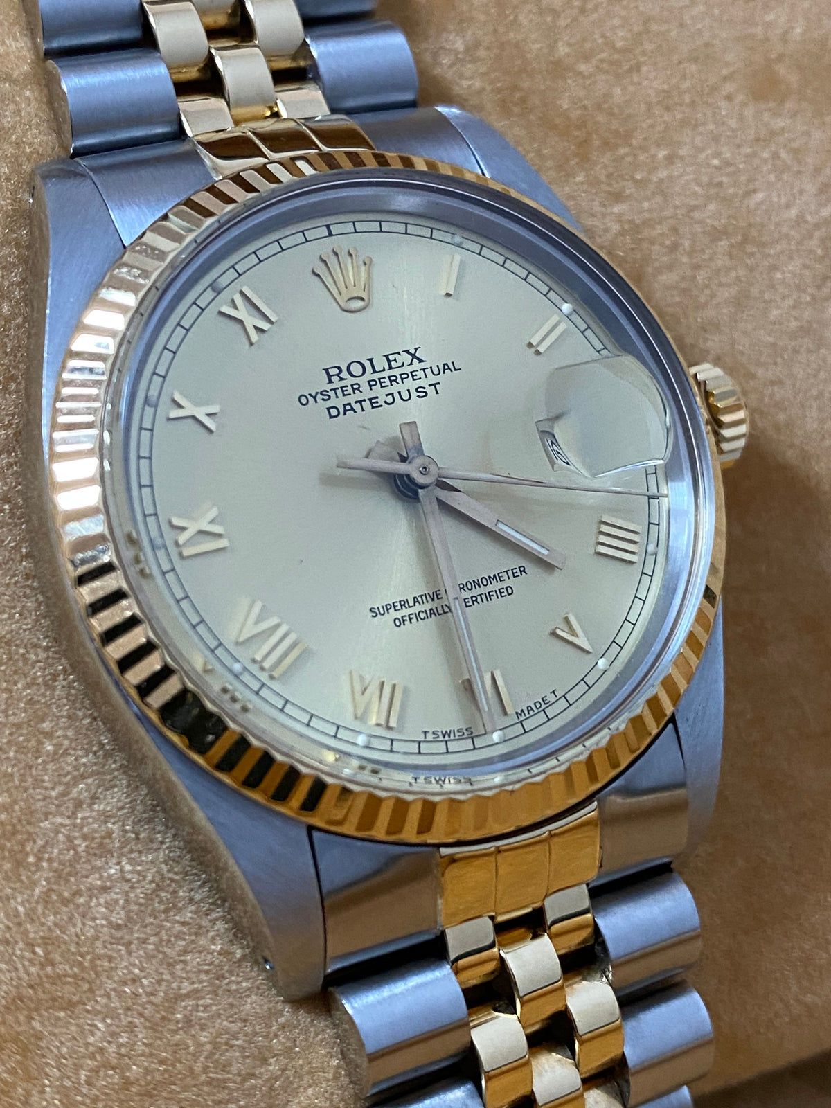 Rolex Steel and Yellow Gold Datejust 36 - 1987 - Fluted Bezel - Champagne Roman Dial - Jubilee Bracelet - 16013 *FULL SET*