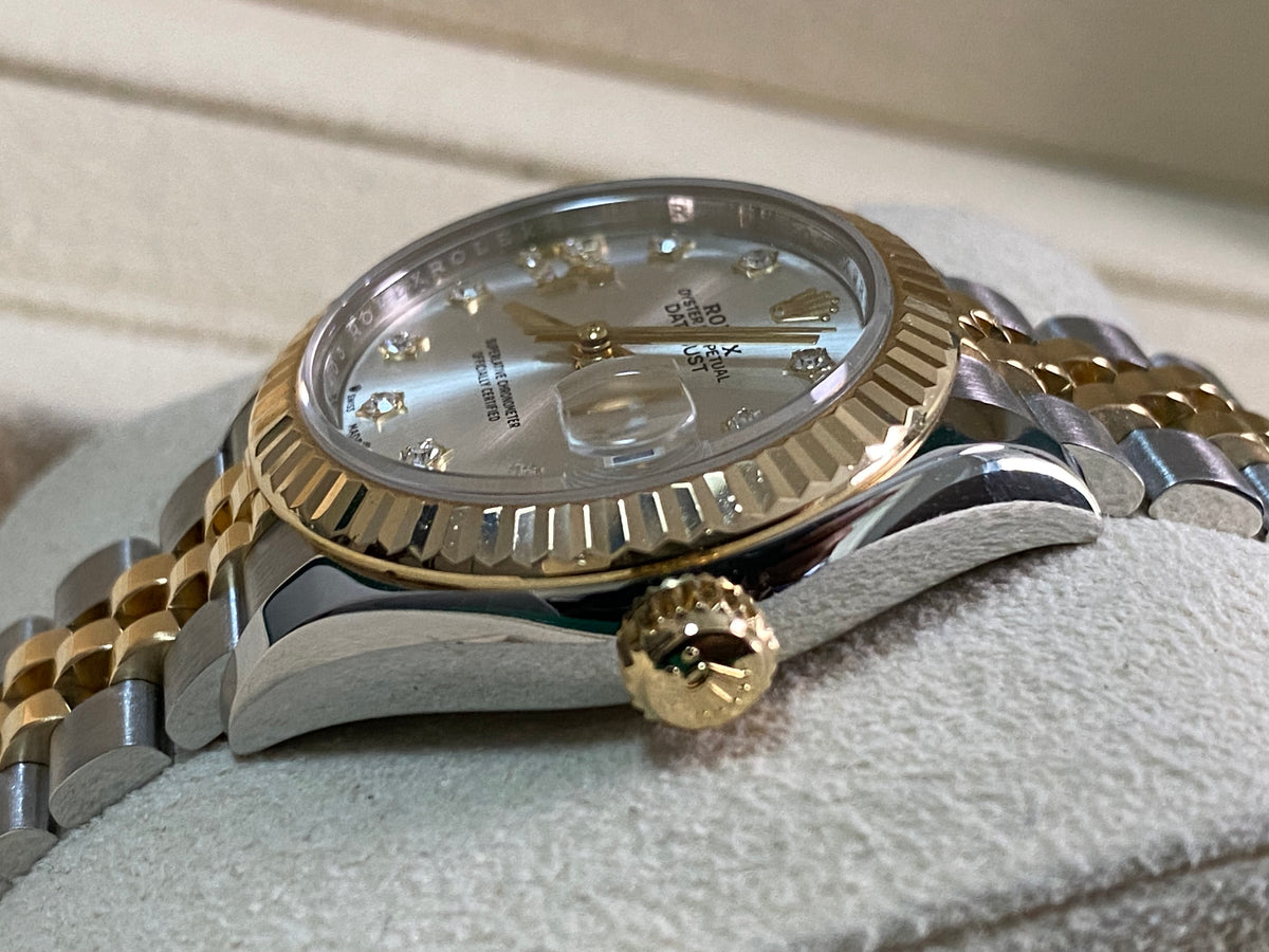 Rolex Steel and Yellow Gold Lady-Datejust 28 - 2023 - Fluted Bezel - Star Diamond Dial - Jubilee Bracelet - 279173 *FULL SET*