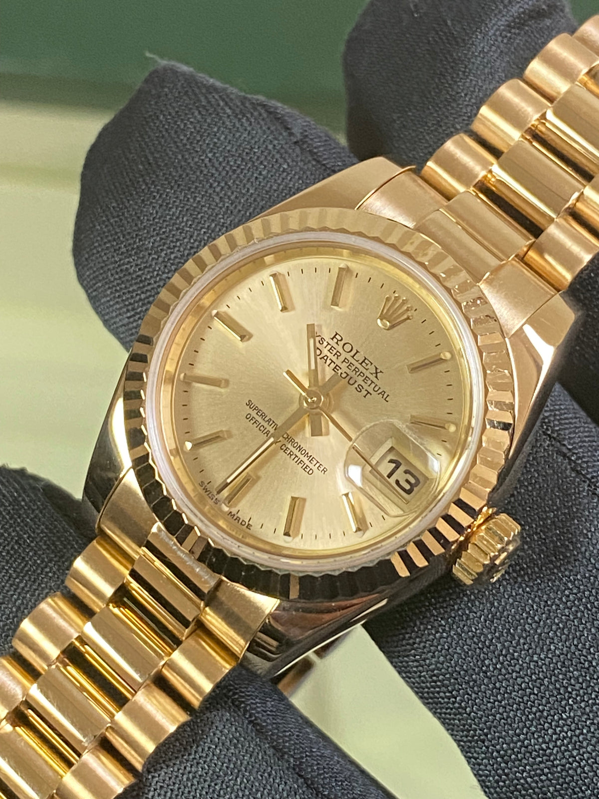 Rolex Yellow Gold Lady-Datejust - Y Serial - Fluted Bezel - Champagne Index Dial - President Bracelet - 179178