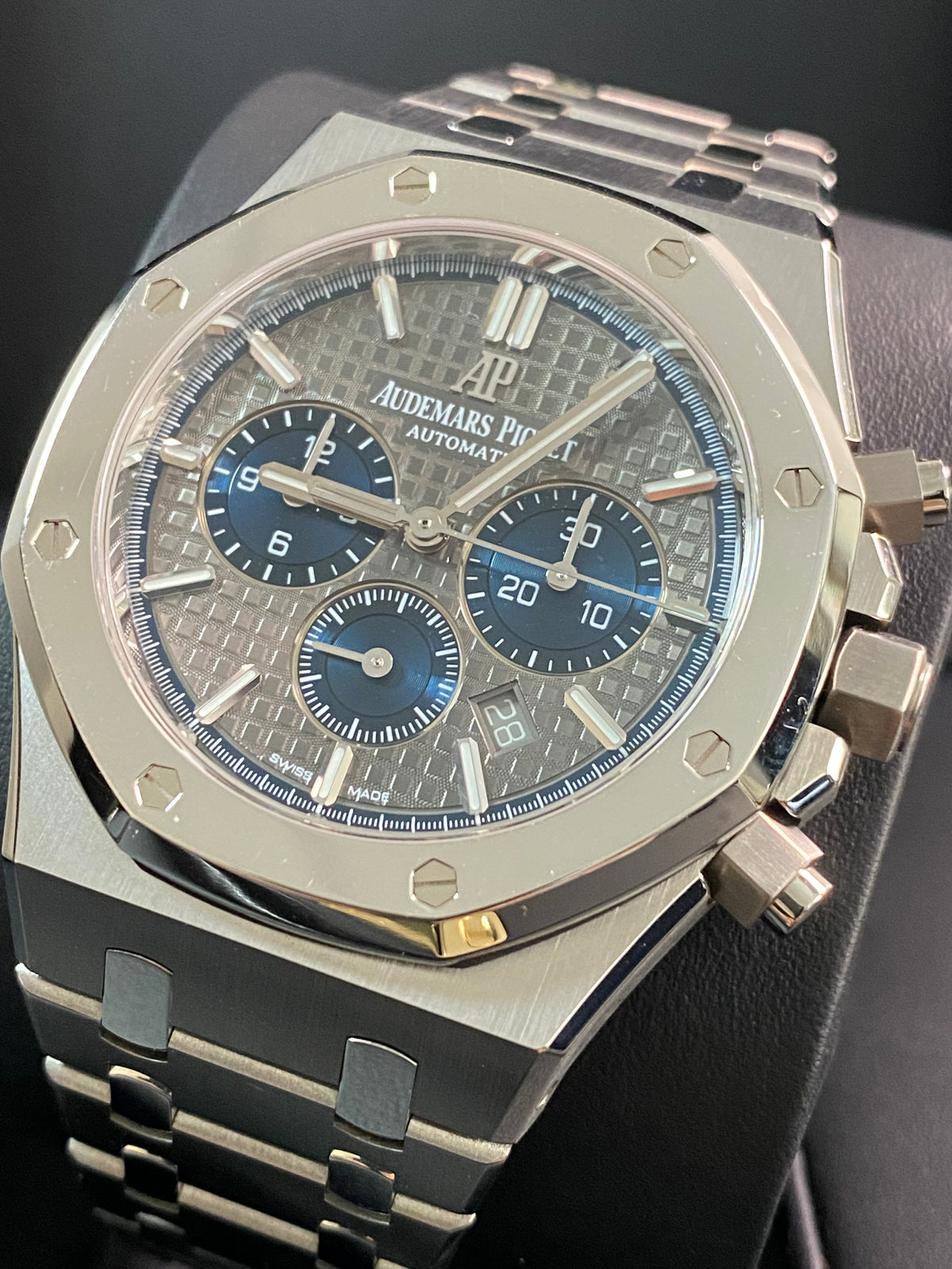 Audemars Piguet Royal Oak Chronograph - 41mm - Titanium Platinum Grey Dial - 26331IP *LIMITED TO 500PCS*