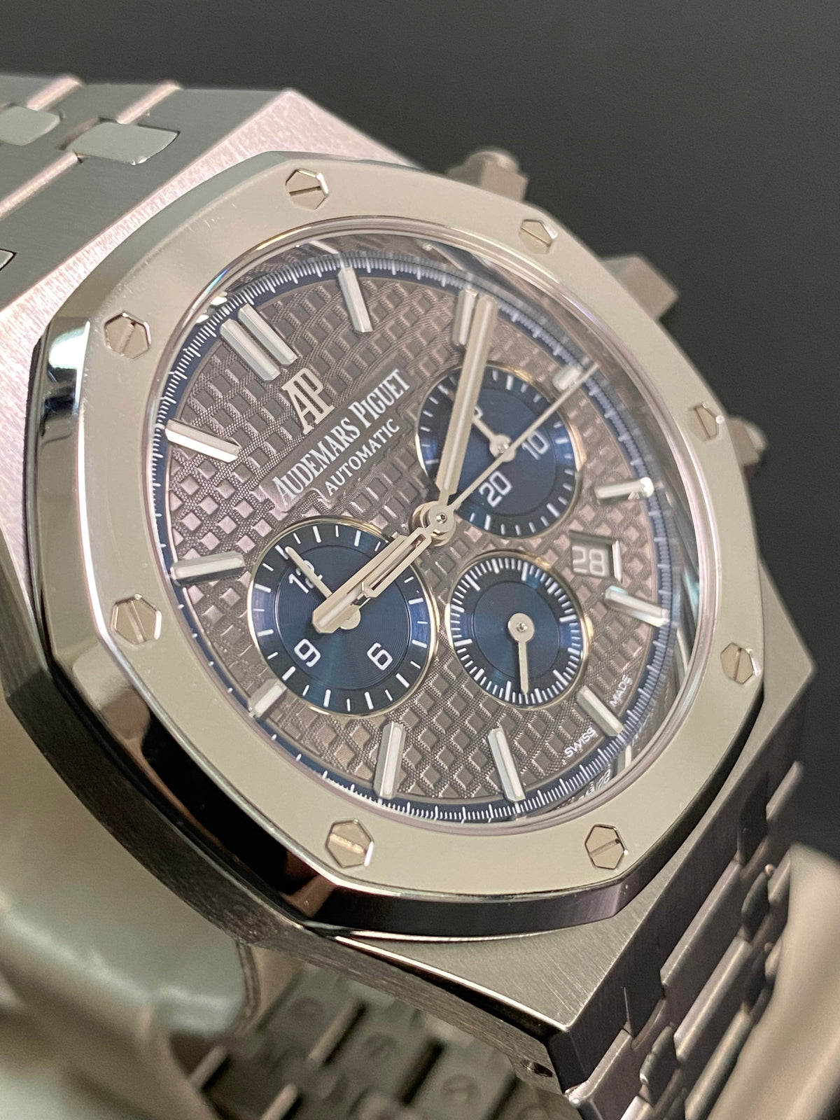 Audemars Piguet Royal Oak Chronograph - 41mm - Titanium Platinum Grey Dial - 26331IP *LIMITED TO 500PCS*