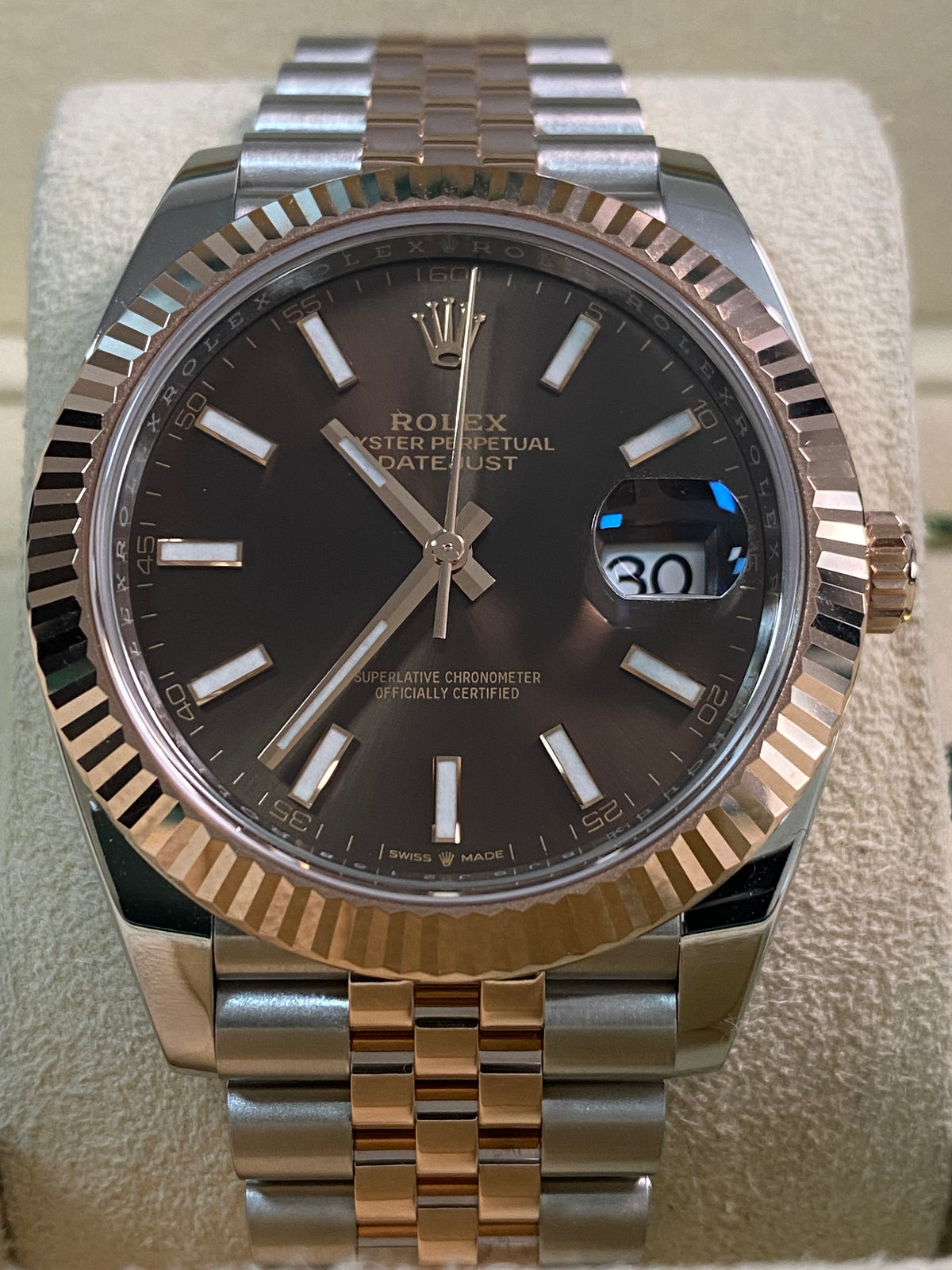 Rolex Steel and Everose Gold Datejust 41 - 2023 - Fluted Bezel - Chocolate Index Dial - Jubilee Bracelet - 126331 *FULL SET*