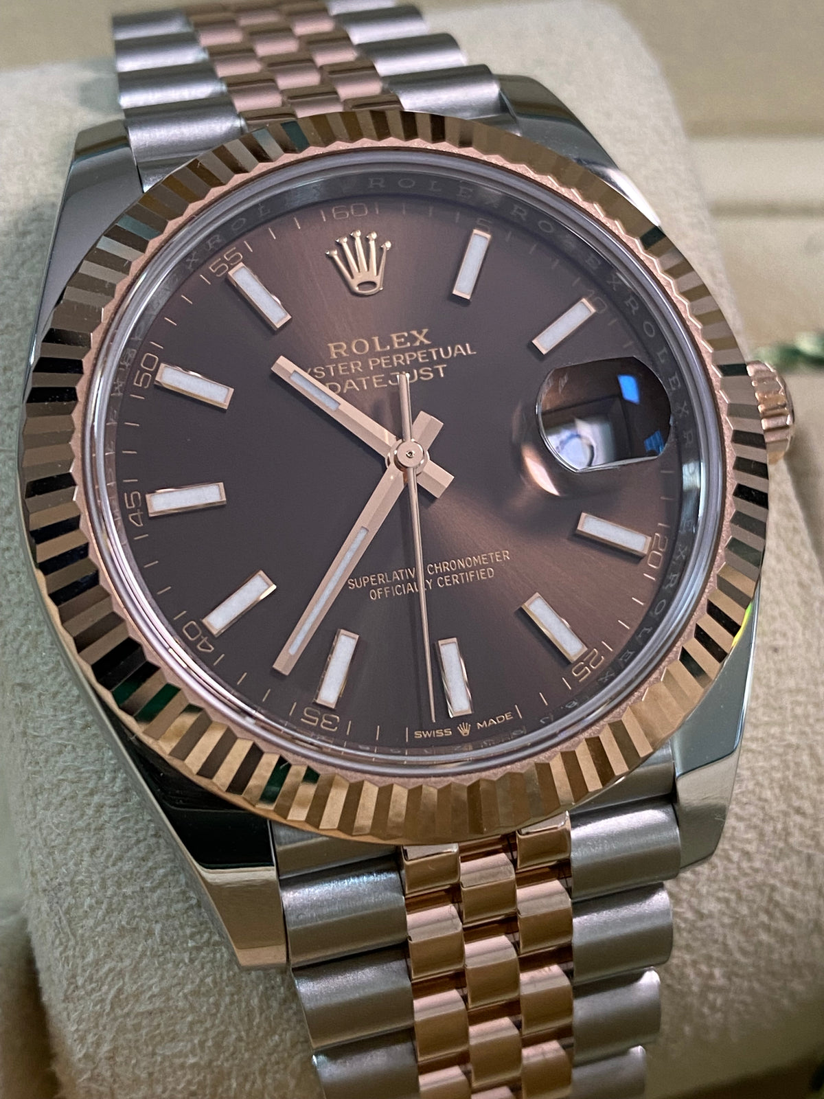 Rolex Steel and Everose Gold Datejust 41 - 2023 - Fluted Bezel - Chocolate Index Dial - Jubilee Bracelet - 126331 *FULL SET*