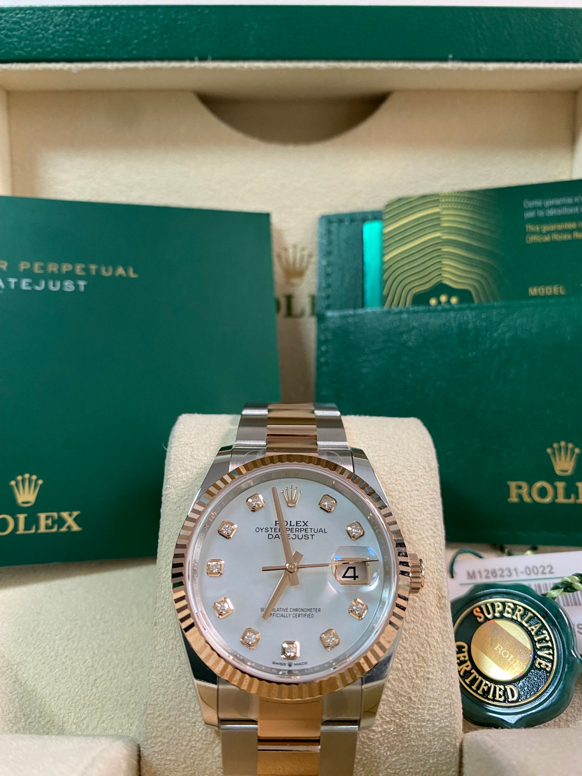 Rolex Steel and Everose Gold Datejust 36 - 2024 - Fluted Bezel - Mother-Of-Pearl Diamond Dial - Oyster Bracelet - 126231 *FULL SET*