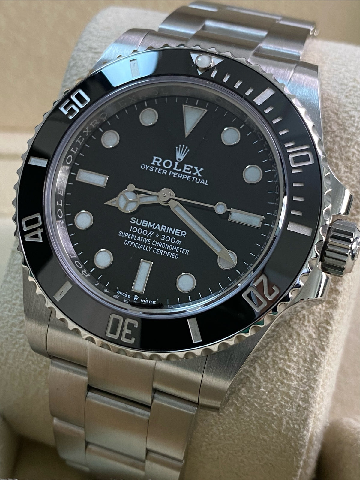 Rolex Steel Submariner No Date - 2021 - Black Dial - 124060 *FULL SET*