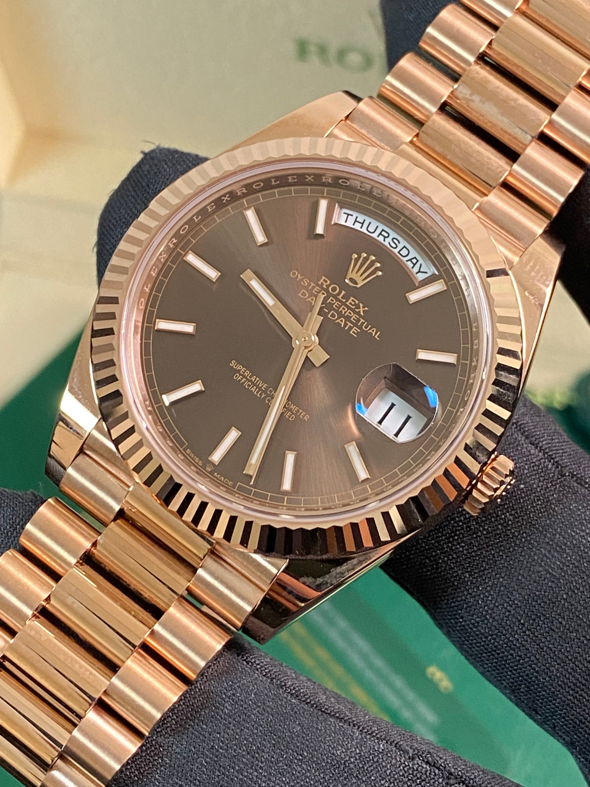 Rolex Everose Gold Day-Date 40 - 2024 - Fluted Bezel - Chocolate Index Dial - President Bracelet - 228235 *FULL SET*