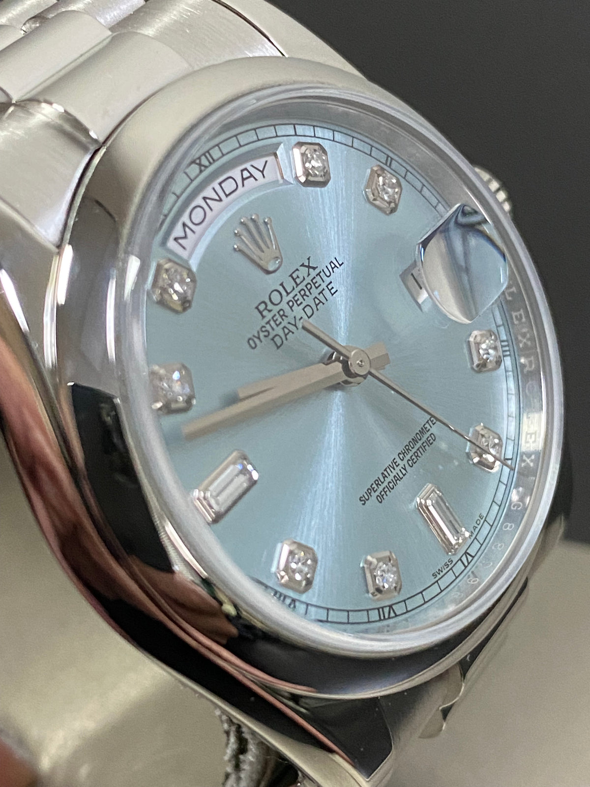 Rolex Platinum Day-Date 36 - G Serial - Domed Bezel - Ice Blue Diamond Dial - President Bracelet - 118206