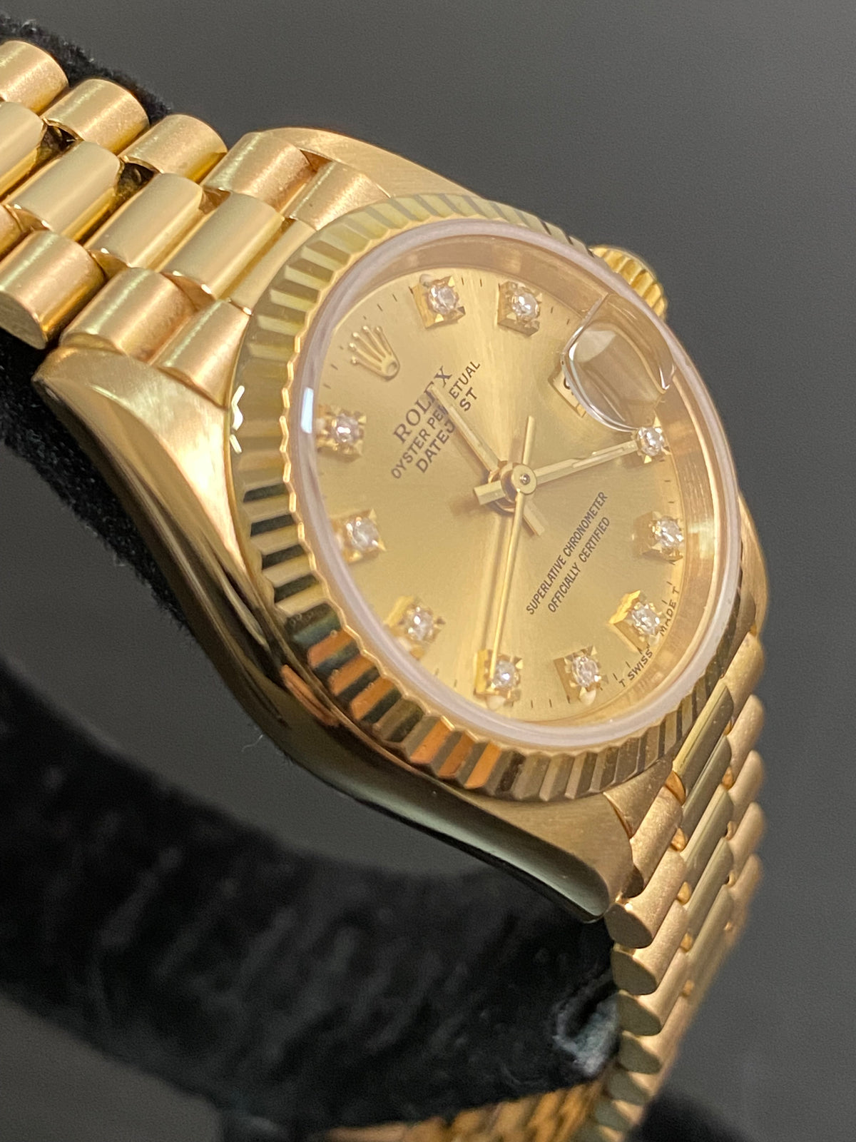 Rolex Yellow Gold Lady-Datejust - L serial - Fluted Bezel - Factory Diamond Dial - President Bracelet - 69178 *FULL SET*