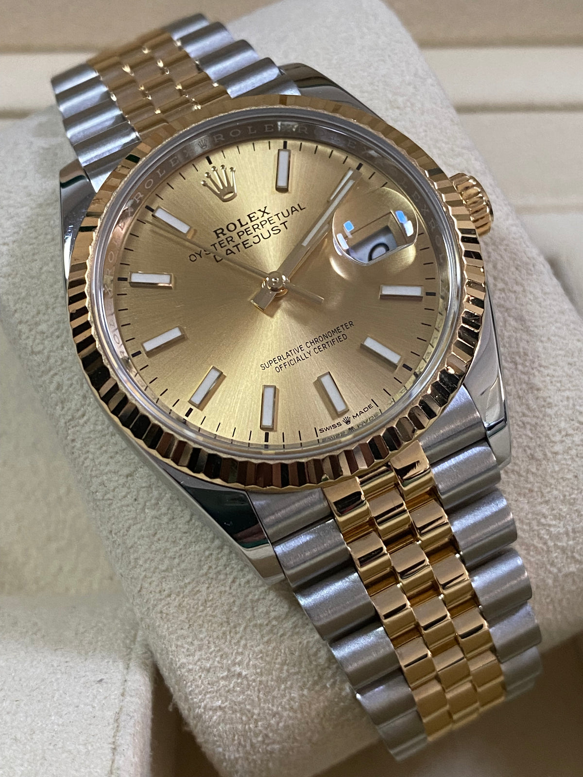 Rolex Steel and Yellow Gold Datejust 36 - 2018 - Fluted Bezel - Champagne Index Dial - Jubilee Bracelet - 126233