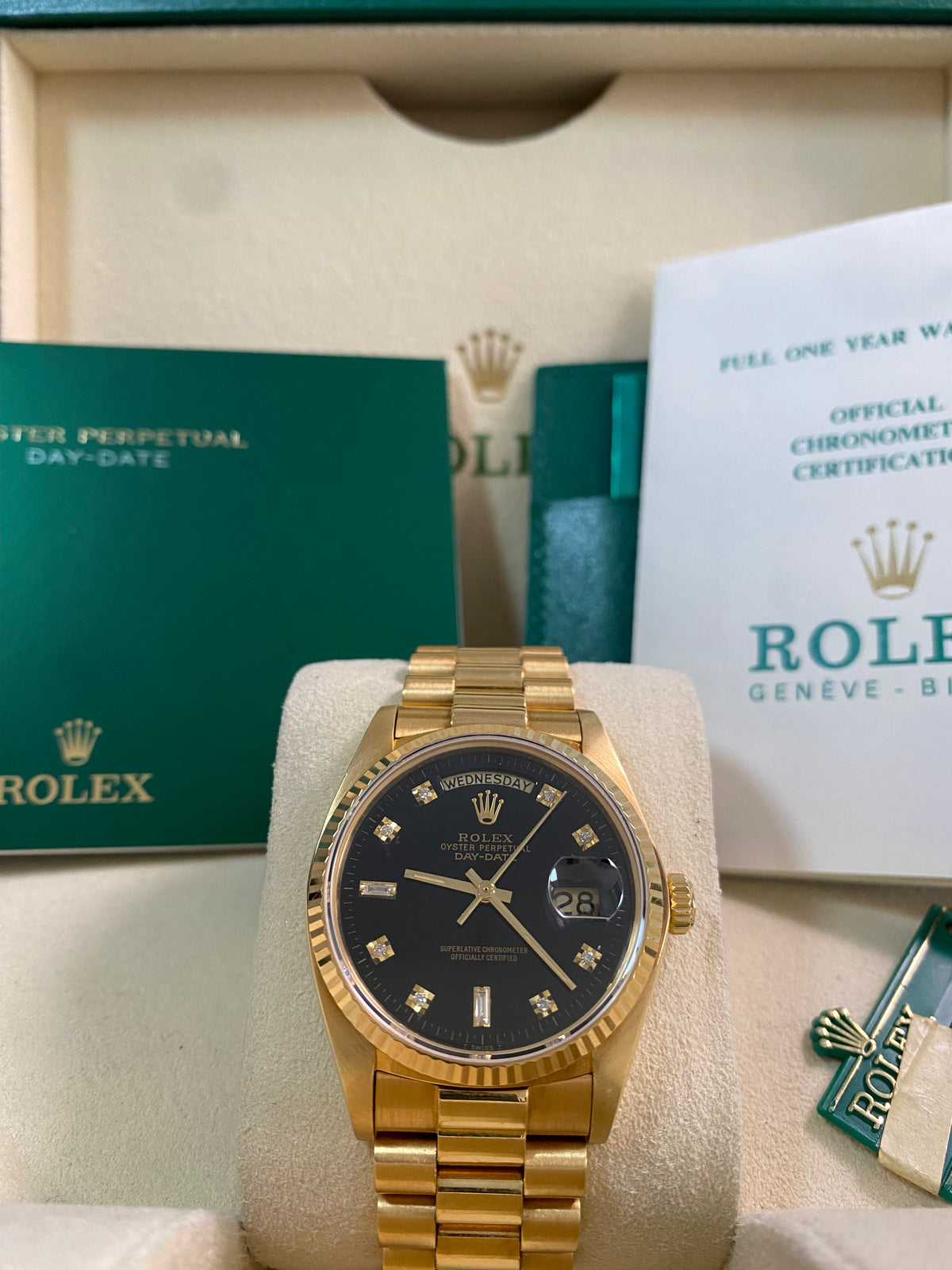 Rolex Yellow Gold Day-Date 36 - 1983 - Fluted Bezel - Black Diamond Dial - President Bracelet - 18038