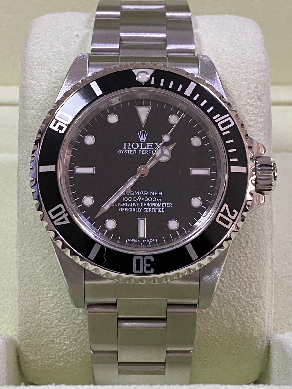 Rolex Steel No-Date Submariner - Z serial - Pre Ceramic Bezel - Black Dial - 14060M