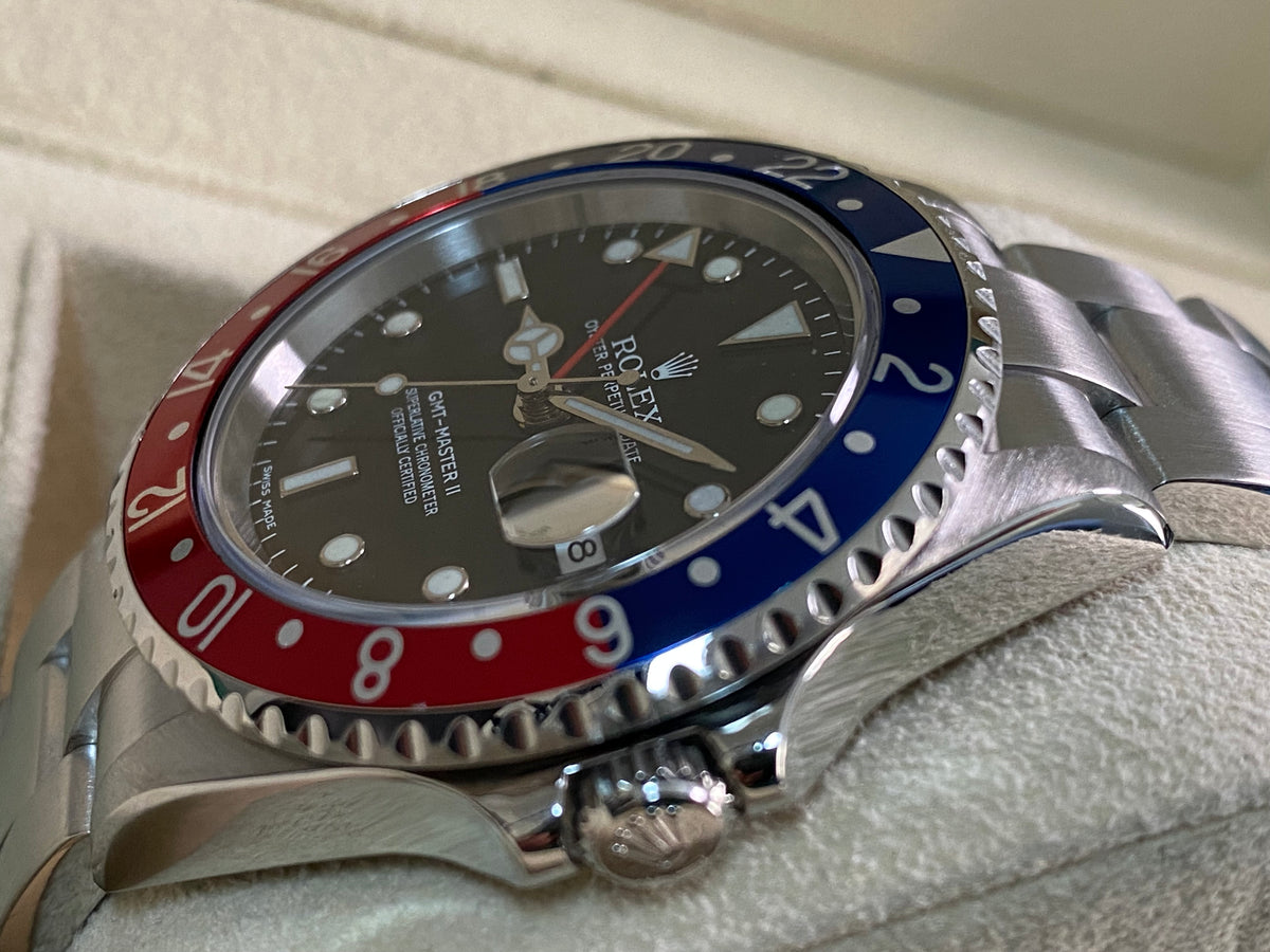 Rolex Steel GMT-Master II -  Z serial - "Pepsi" No Holes Case - 3186 Movement - Stick Dial - Oyster Bracelet - 16710 *FULL SET*