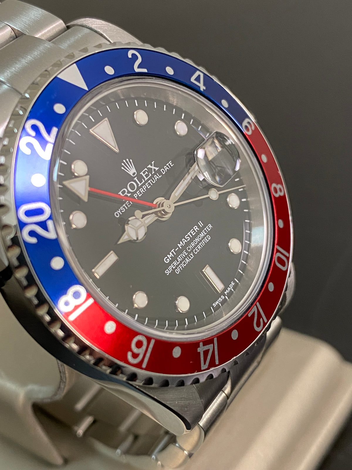 Rolex Steel GMT-Master II -  Z serial - "Pepsi" No Holes Case - 3186 Movement - Stick Dial - Oyster Bracelet - 16710 *FULL SET*