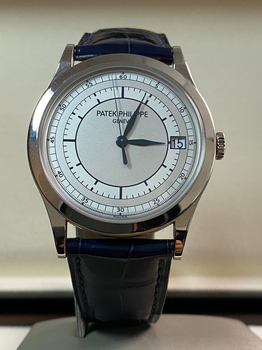 Patek Philippe Calatrava White Gold - 2016 - Silver Dial - Leather Strap - 5296G-001 *UNPOLISHED*