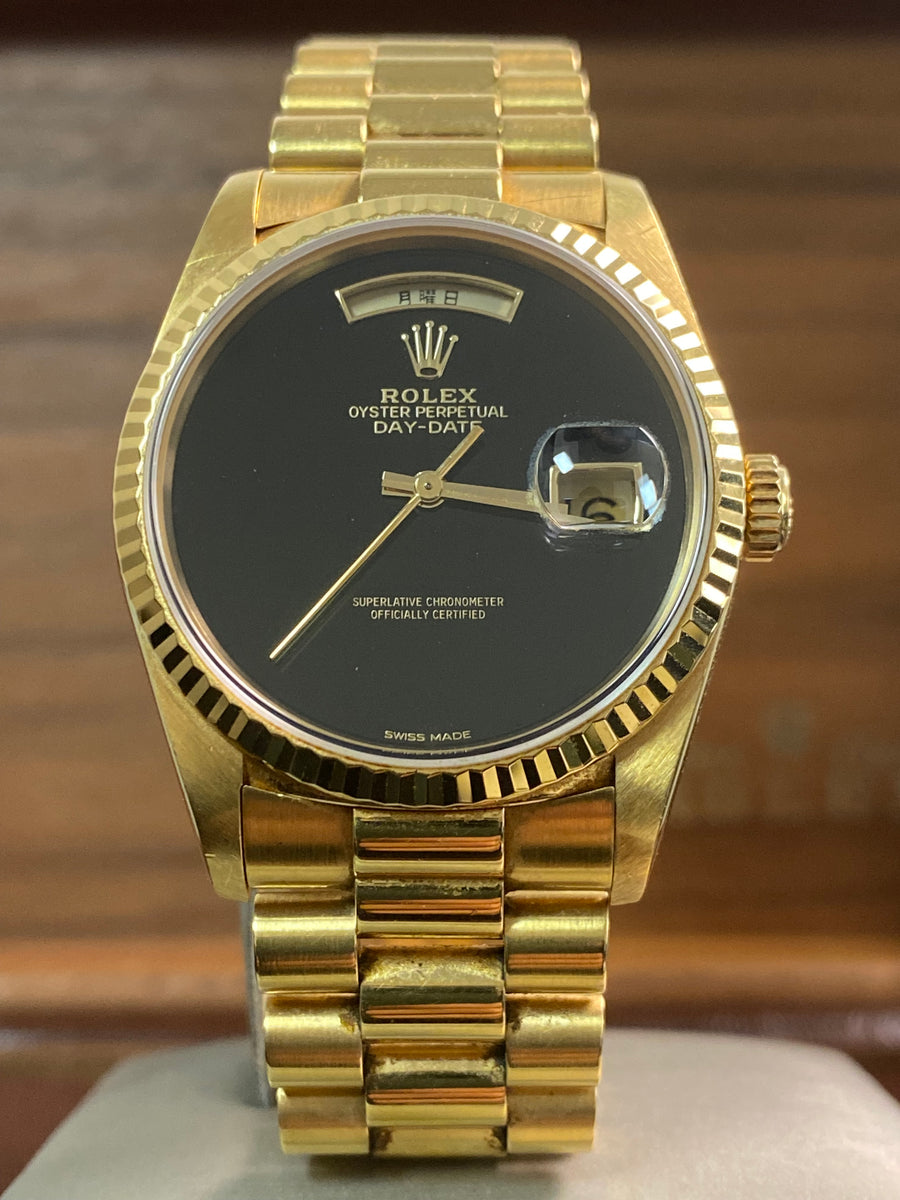 Rolex Yellow Gold Day-Date 36 - S serial - Fluted Bezel - Onyx Dial - Japanese Day Wheel - President Bracelet - 18238 *FULL SET*