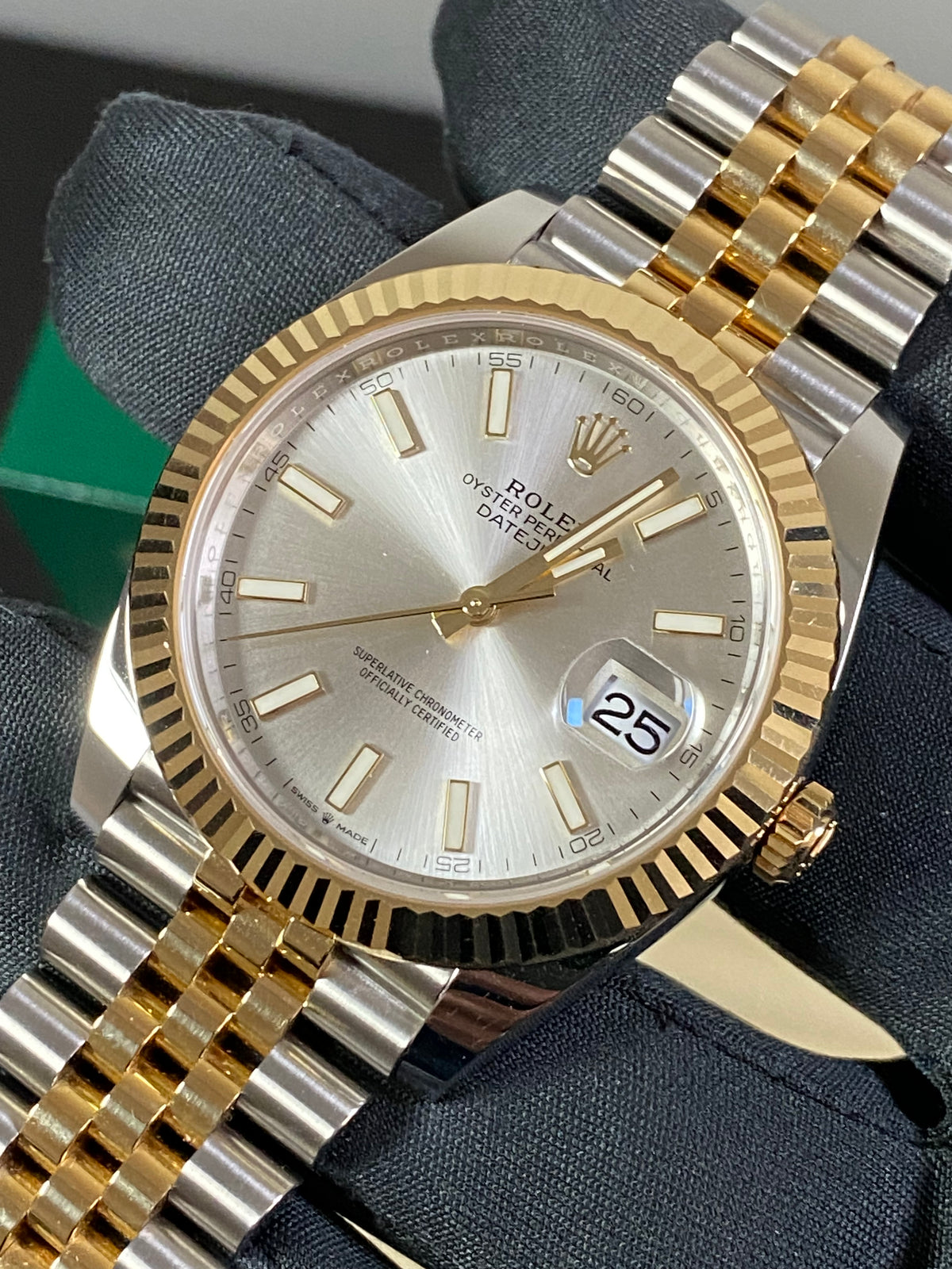 Rolex Steel and Yellow Gold Datejust 41 - Fluted Bezel - Silver Index Dial - Jubilee Bracelet - 126333