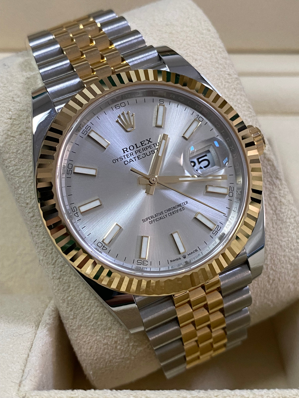 Rolex Steel and Yellow Gold Datejust 41 - Fluted Bezel - Silver Index Dial - Jubilee Bracelet - 126333