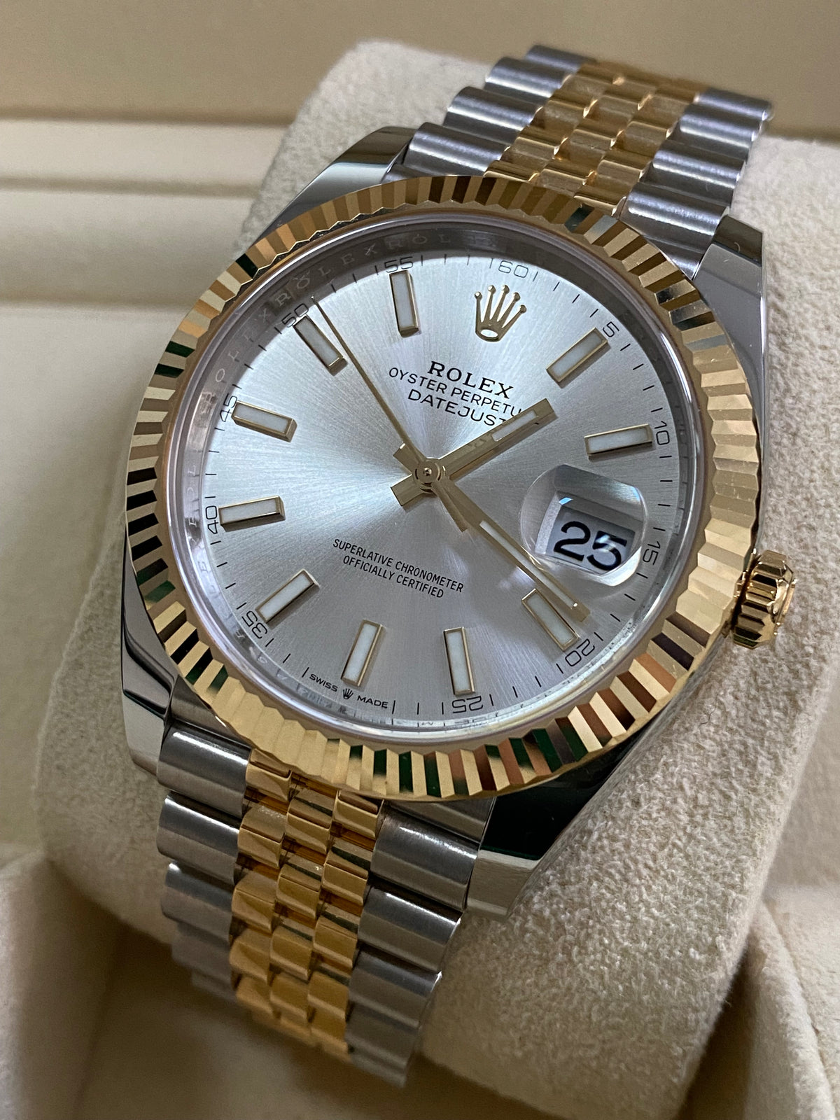 Rolex Steel and Yellow Gold Datejust 41 - Fluted Bezel - Silver Index Dial - Jubilee Bracelet - 126333