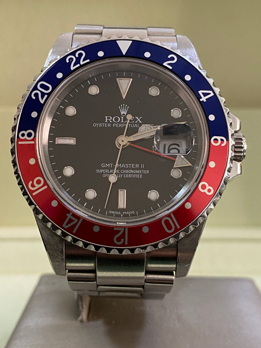 Rolex Steel GMT-Master II - D Serial - "Pepsi" Pre Ceramic Bezel - Black Dial - Oyster Bracelet - 16710 FULL SET