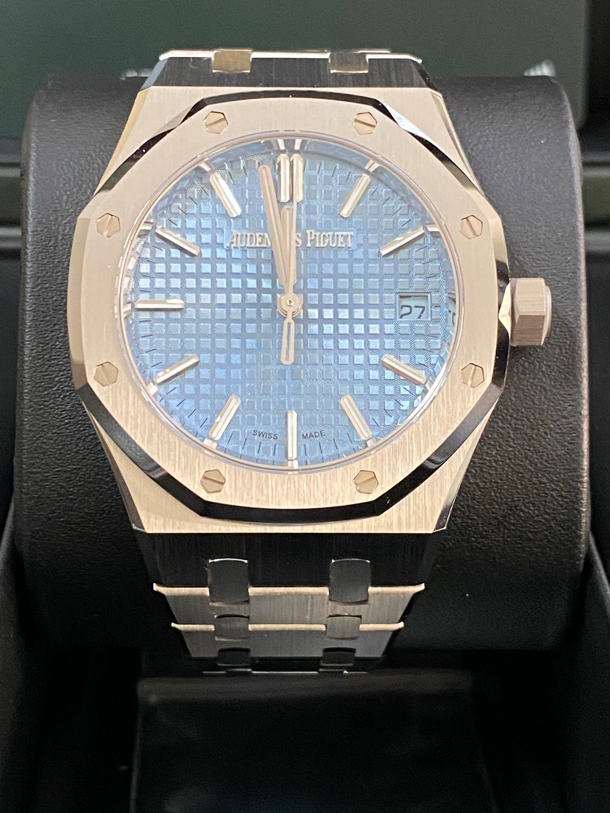 Audemars Piguet Royal Oak Selfwinding - 2024 - Stinless Steel - Ice Blue Dial - 15550ST