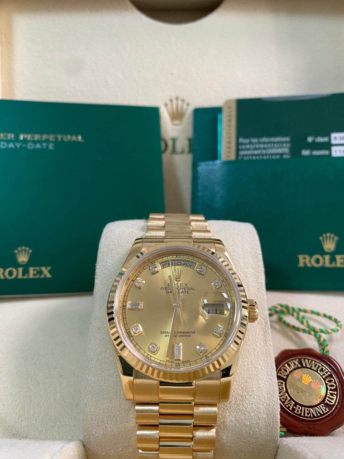 Rolex Yellow Gold Day-Date 36 - 2008 - Fluted Bezel - Champagne Diamond Dial - President Bracelet - 118238 *FULL SET*