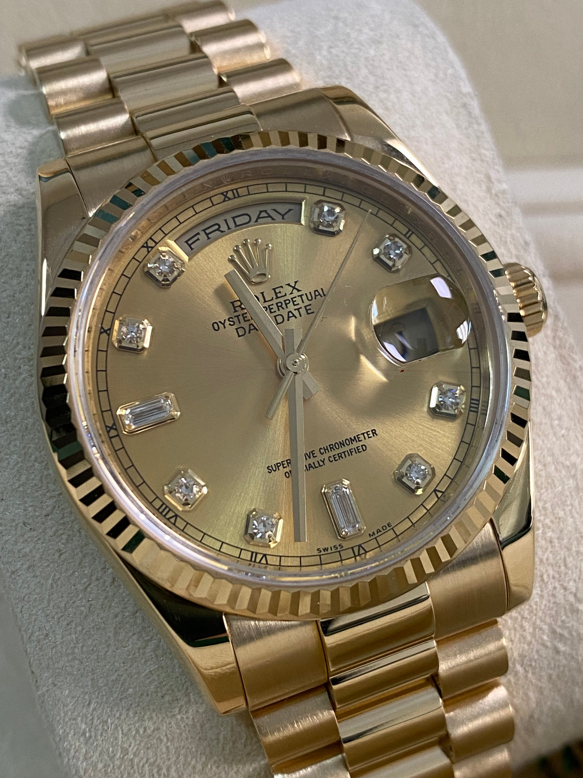 Rolex Yellow Gold Day-Date 36 - 2008 - Fluted Bezel - Champagne Diamond Dial - President Bracelet - 118238 *FULL SET*