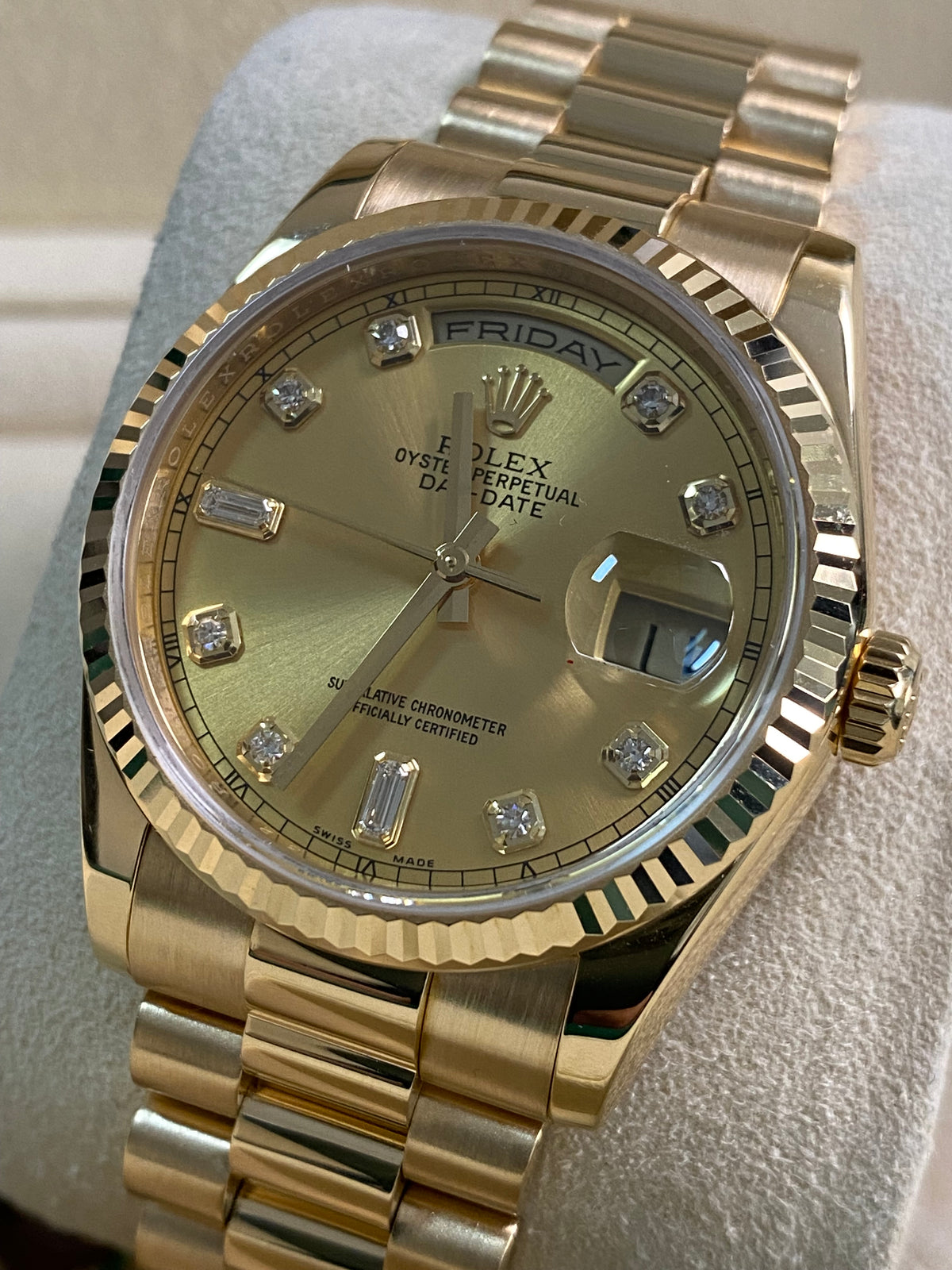 Rolex Yellow Gold Day-Date 36 - 2008 - Fluted Bezel - Champagne Diamond Dial - President Bracelet - 118238 *FULL SET*