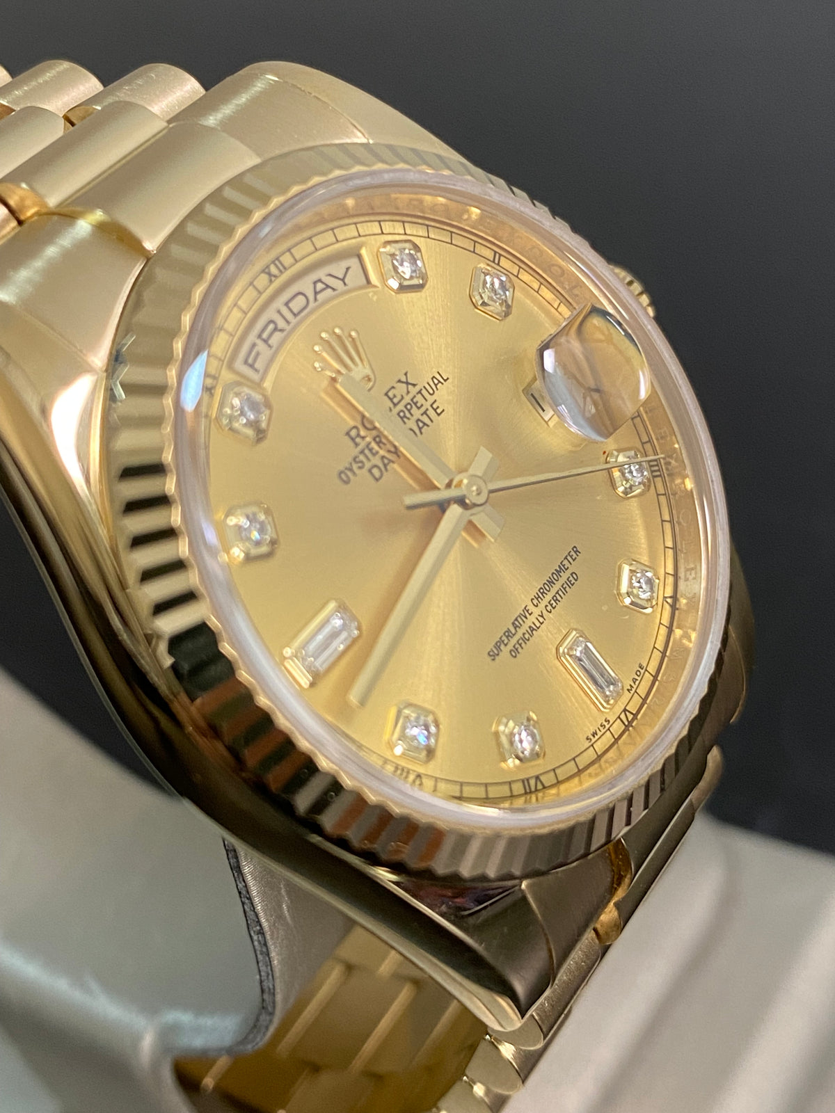 Rolex Yellow Gold Day-Date 36 - 2008 - Fluted Bezel - Champagne Diamond Dial - President Bracelet - 118238 *FULL SET*