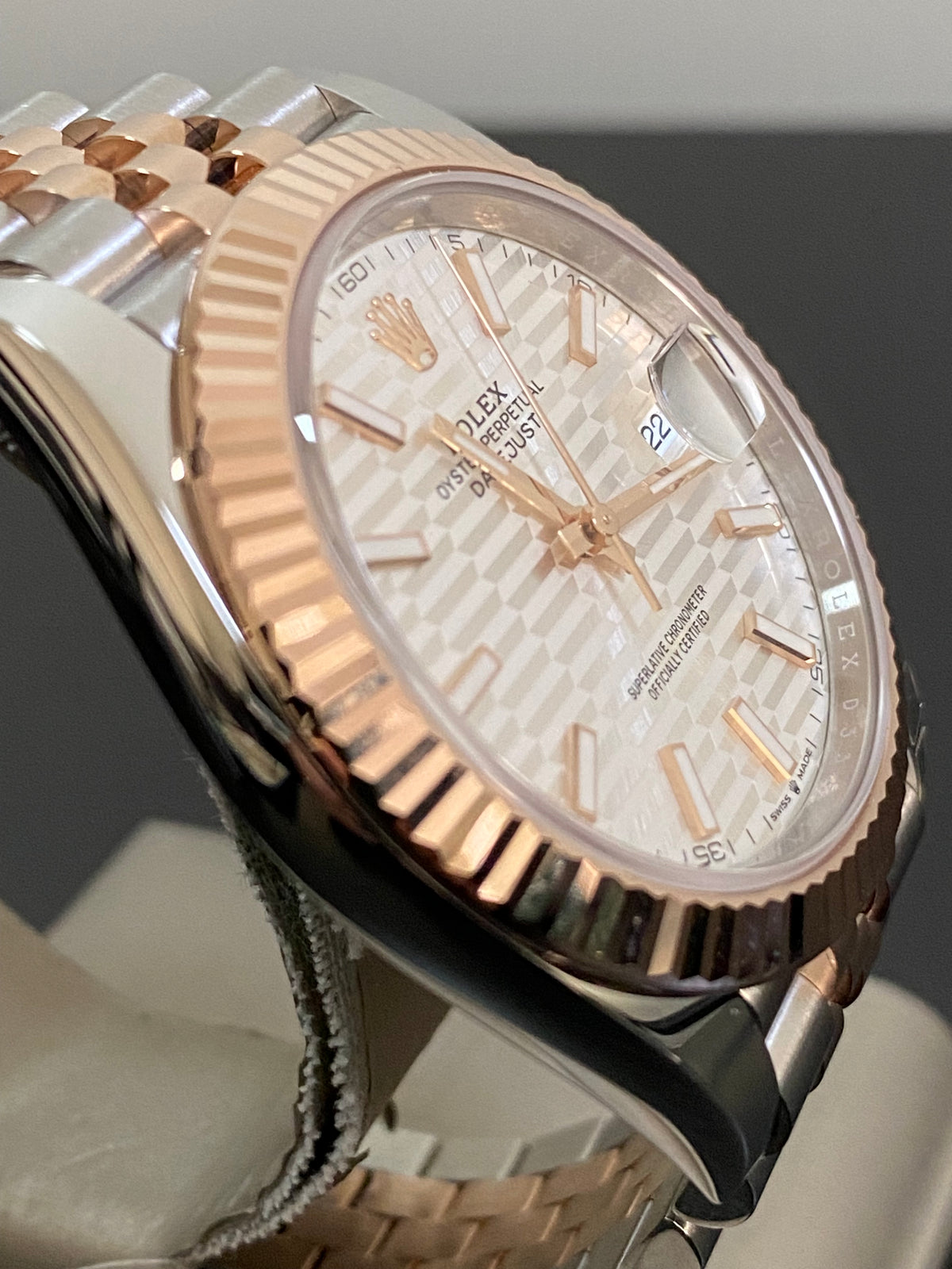 Rolex Steel and Everose Gold Datejust 41 - 2023 - Fluted Bezel - Silver Fluted-Motif Dial - Jubilee Bracelet - 126331