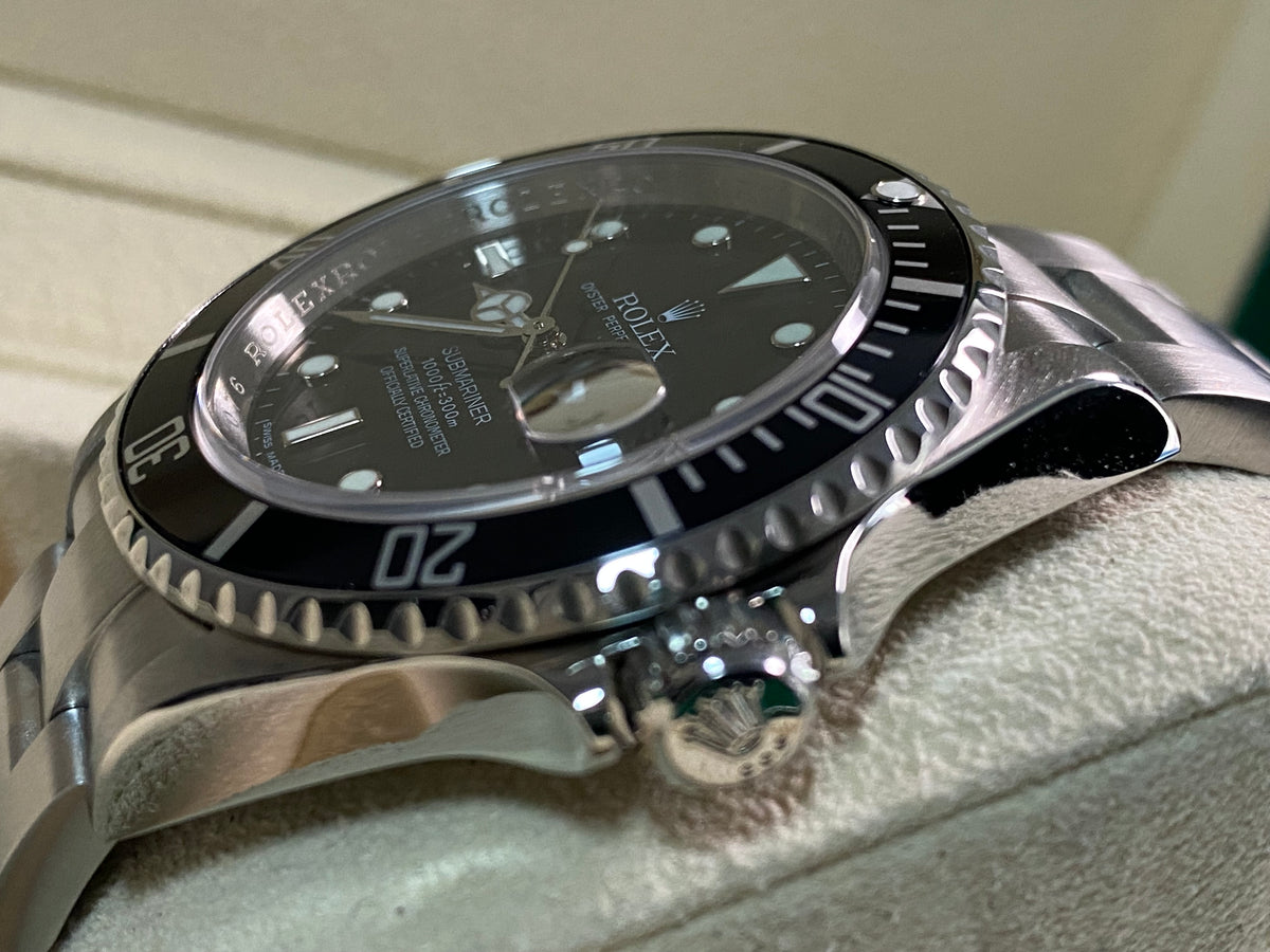 Rolex Steel Submariner Date - 2008 - Pre-Ceramic Bezel - Black Dial - 16610 *FULL SET*