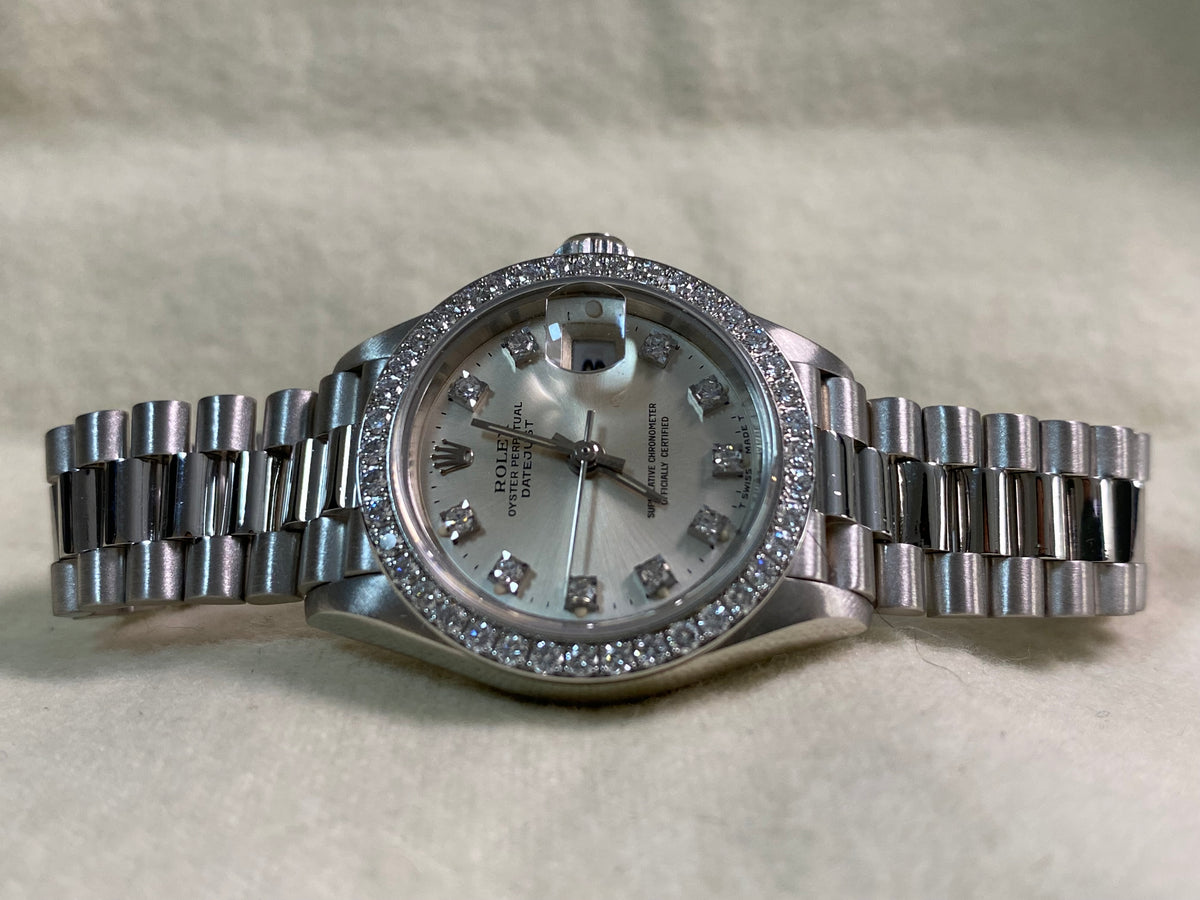 Rolex Platinum Lady-Datejust 26 - L serial - Diamond Bezel - Silver Diamond Dial - President Bracelet - 69136