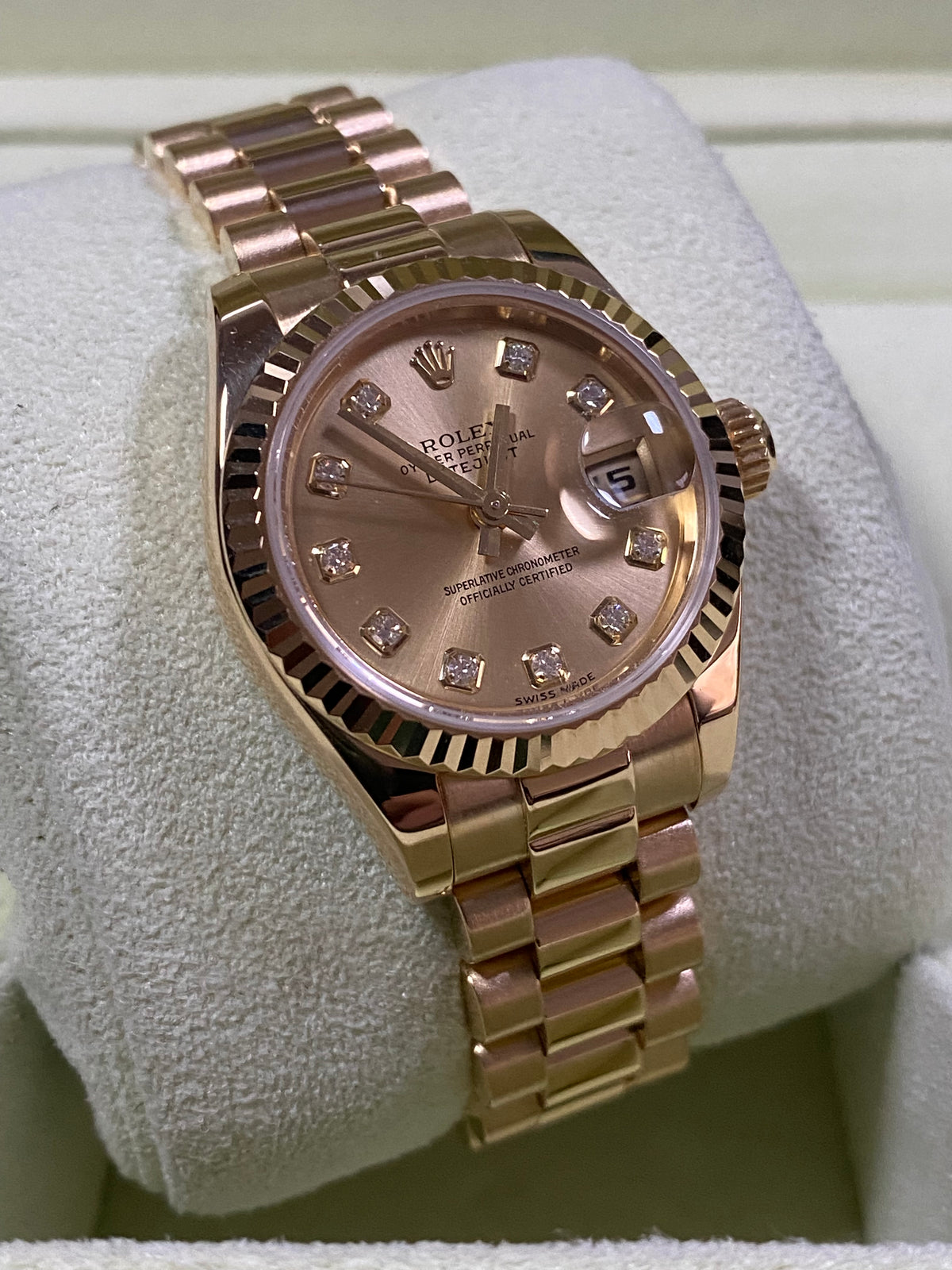 Rolex Yellow Gold Lady-Datejust - D Serial - Fluted Bezel - Factory Diamond Dial - President Bracelet - 179178