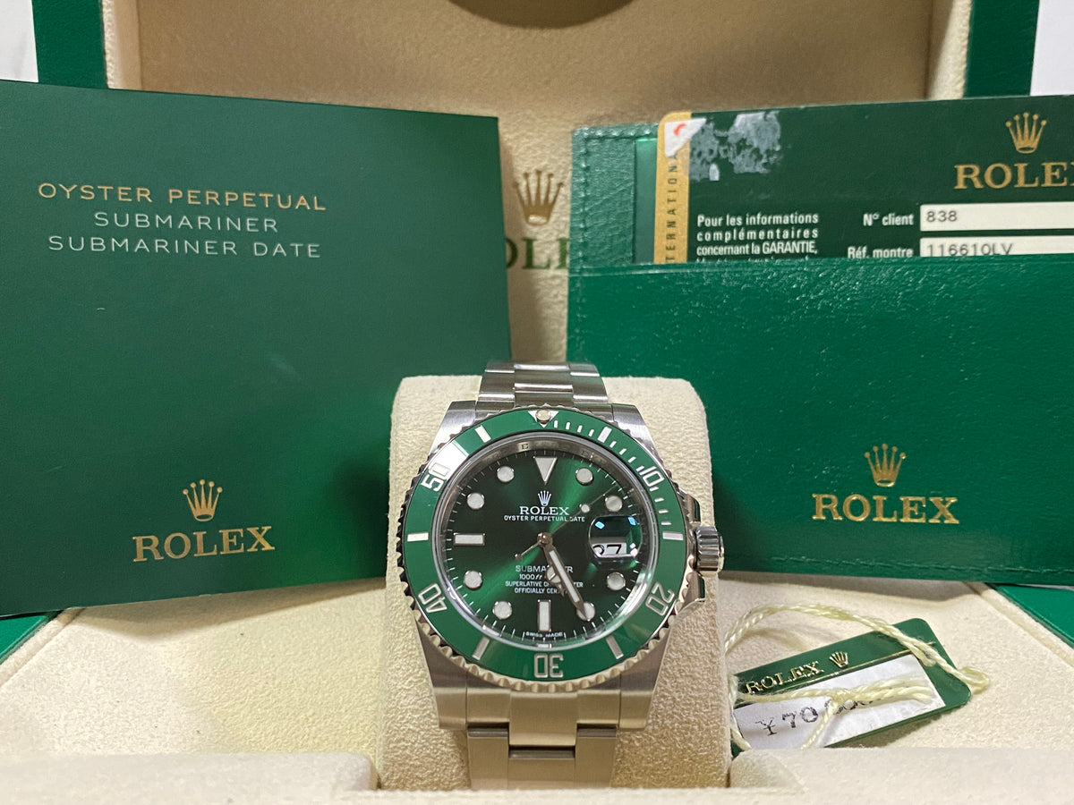 Rolex Steel Submariner Date - 2015 - "HULK" - 116610LV COMPLETE SET