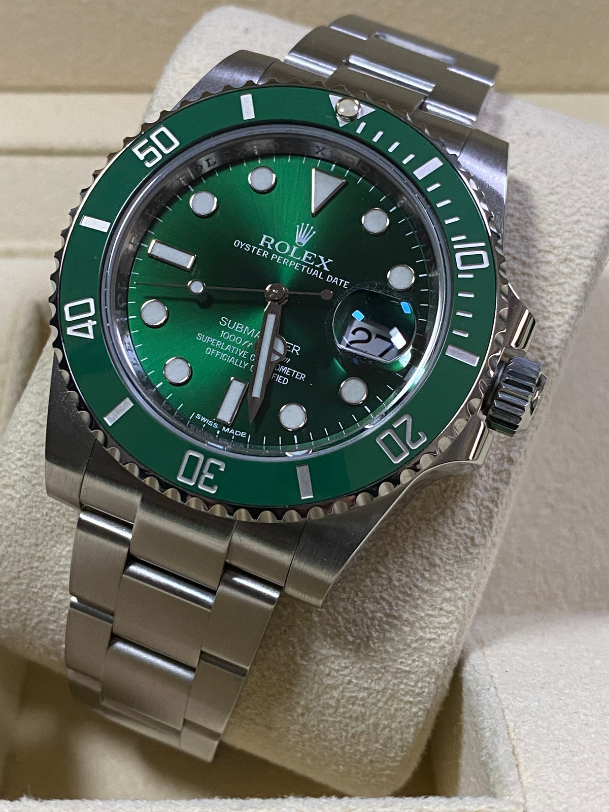 Rolex Steel Submariner Date - 2015 - "HULK" - 116610LV COMPLETE SET