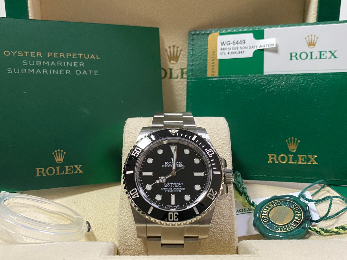 Rolex Steel No-Date Submariner - 2019 - Black Dial - 114060 COMPLETE SET