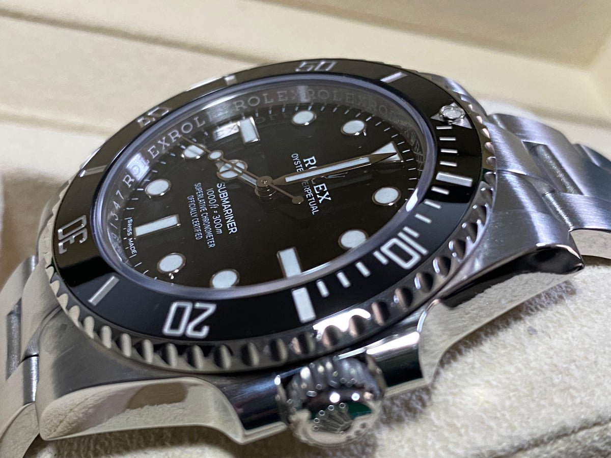 Rolex Steel No-Date Submariner - 2019 - Black Dial - 114060 COMPLETE SET