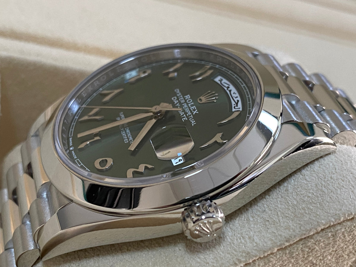 Rolex Platinum Day-Date 40 - Smooth Bezel - Olive Green Arabic Language Dial - President Bracelet - 228206