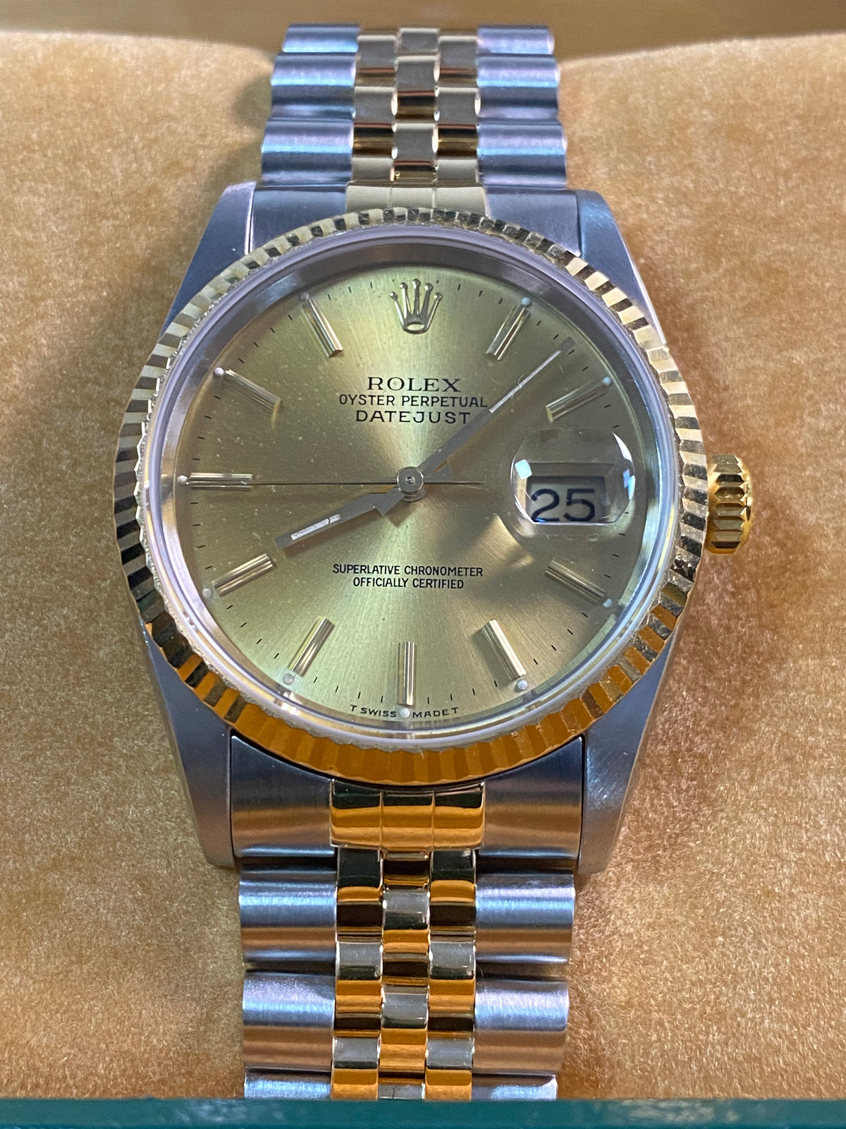 Rolex Steel and Yellow Gold Datejust 36 - S serial - Fluted Bezel - Champagne Index Dial - Jubilee Bracelet - 16233 *COMPLETE SET*